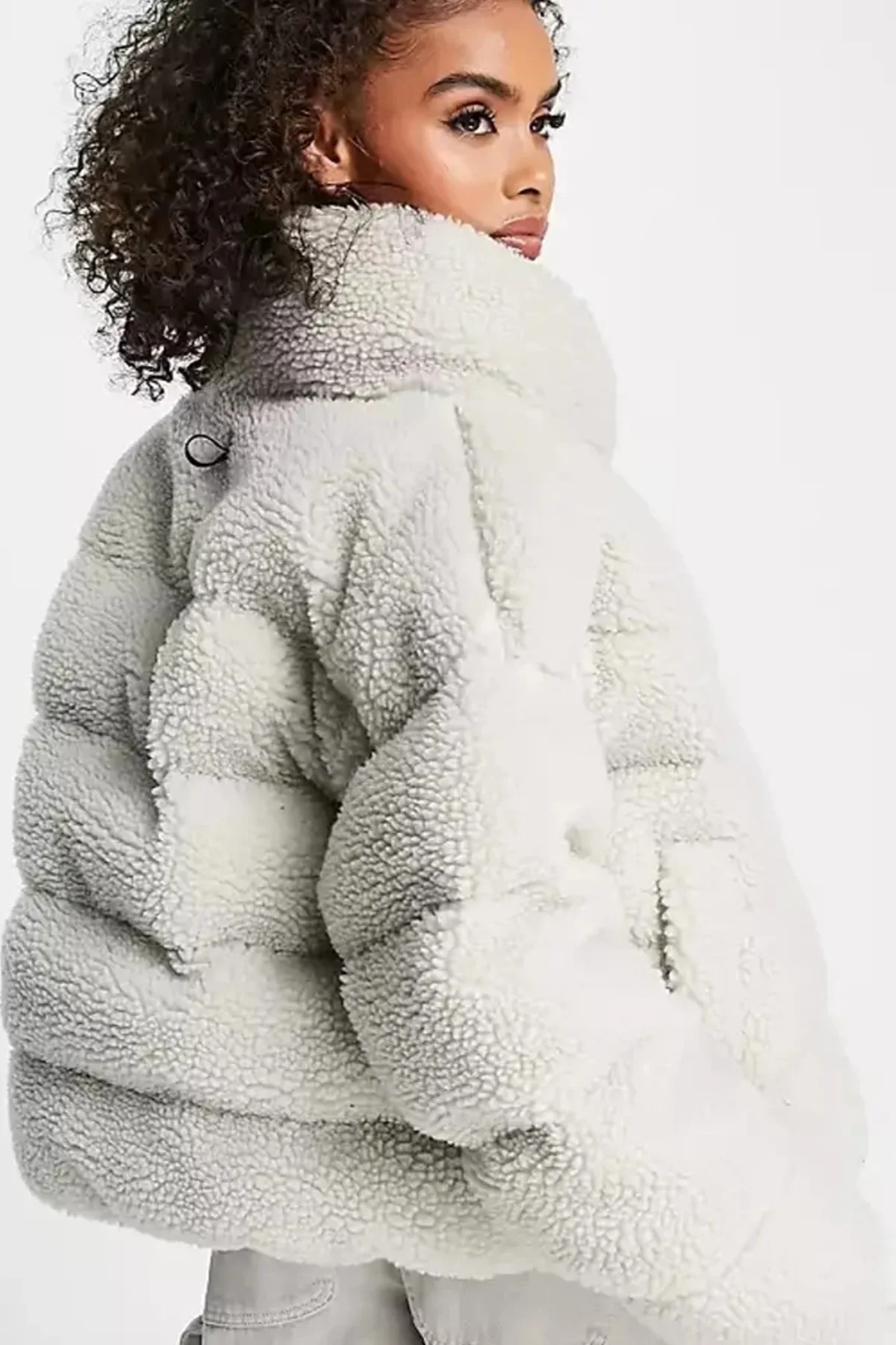 Nike Sportswear Therma-Fit City City Series Synthetic Fill High-Pile Fleece Full Zip Jacket Sentetik Dolgu Bol Kesim Kadın Ceket Krem