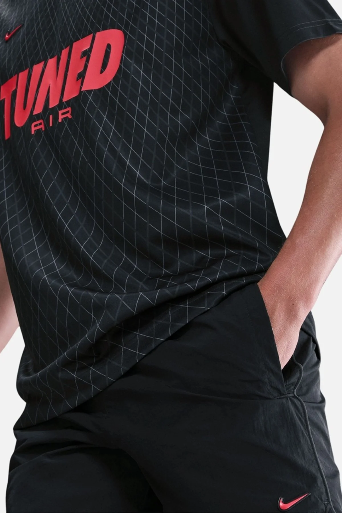 Nike Sportswear TN Woven Mens Shorts Black Erkek Dokuma Koşu Şort Siyah Nike Sportswear TN Woven Mens Shorts Black Erkek Dokuma Koşu Şort Siyah Fiyatı, Yorumları ve Özellikleri