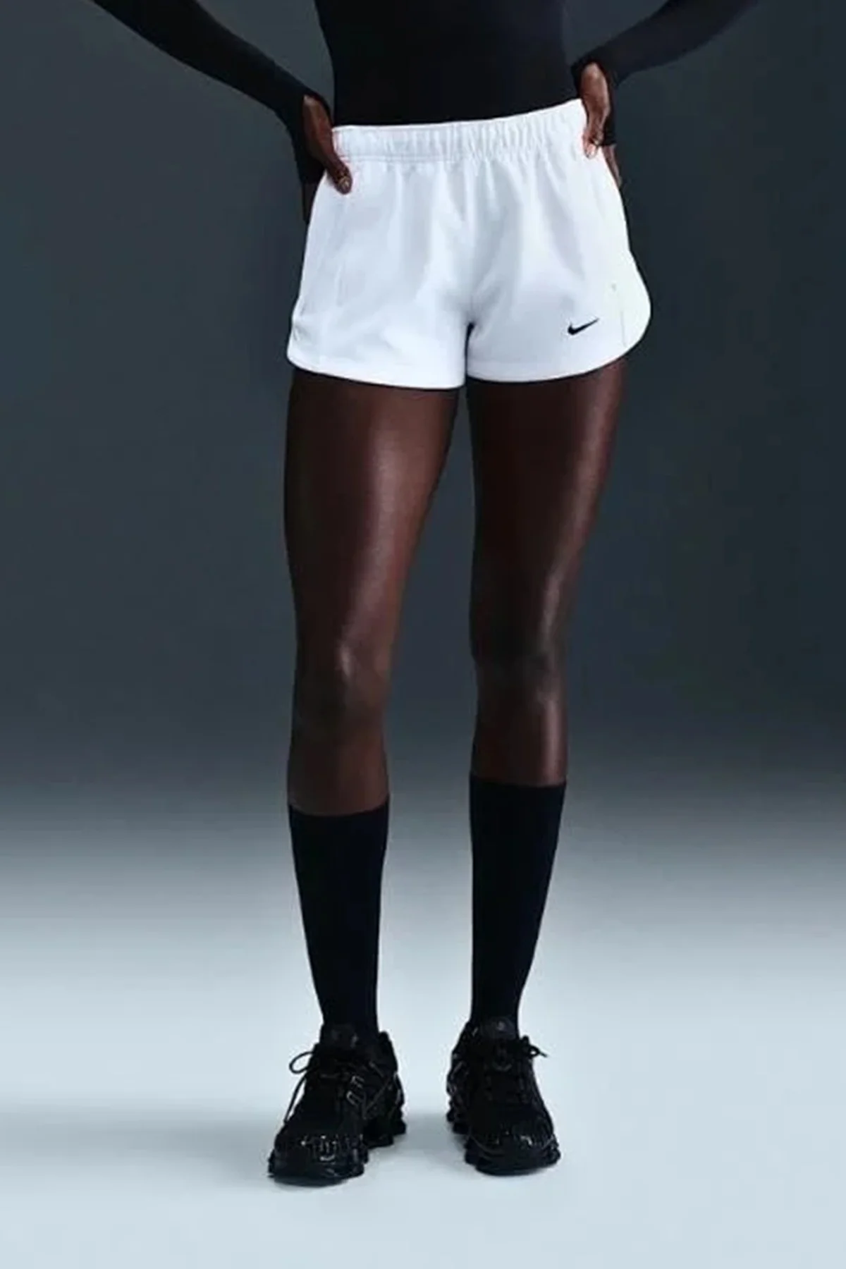 Nike Sportswear Windrunner Womens Short Kadın Şort Beyaz Fiyatı, Yorumları ve Özellikleri