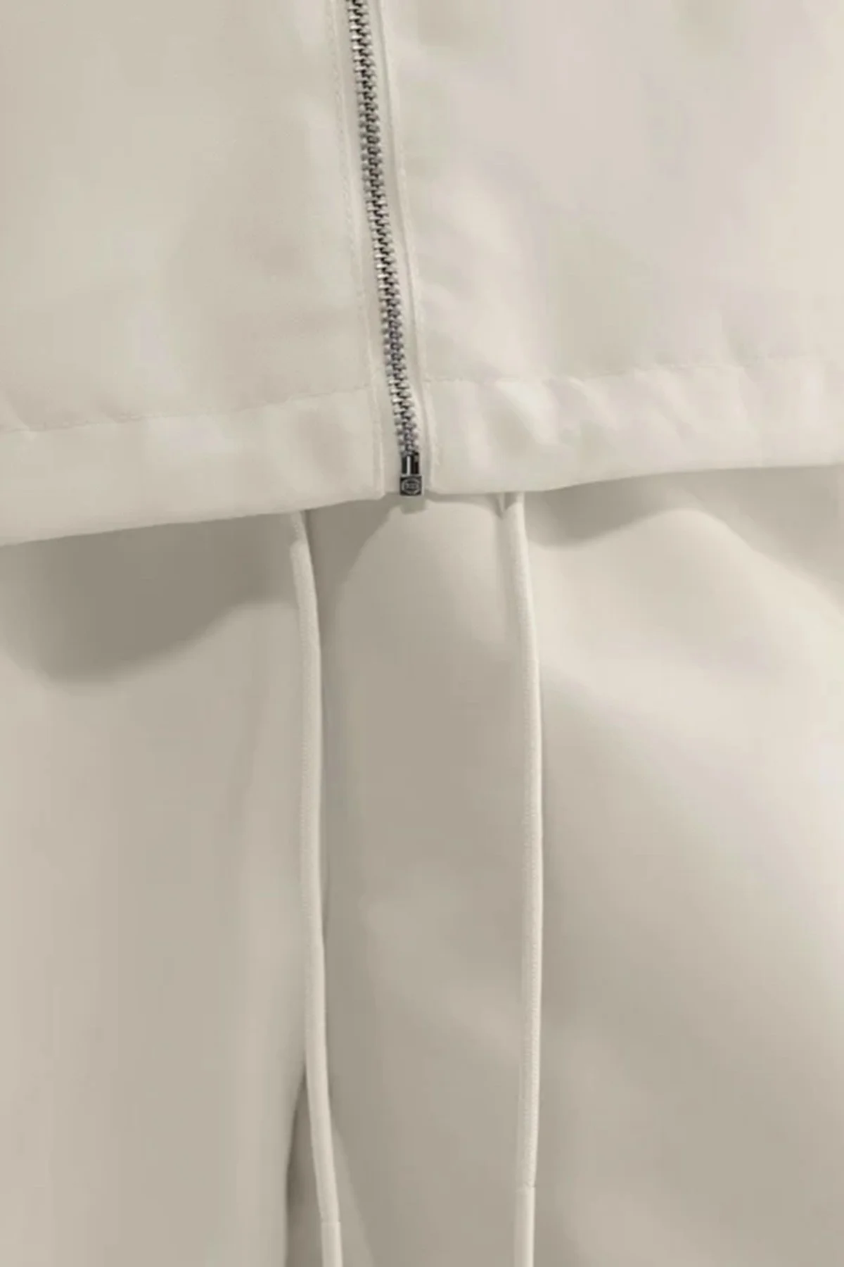 Nike Sportswear Windrunner Womens Shine Jacket Kadın Günlük Ceket Krem Nike Sportswear Windrunner Womens Shine Jacket Kadın Günlük Ceket Krem Fiyatı, Yorumları ve Özellikleri
