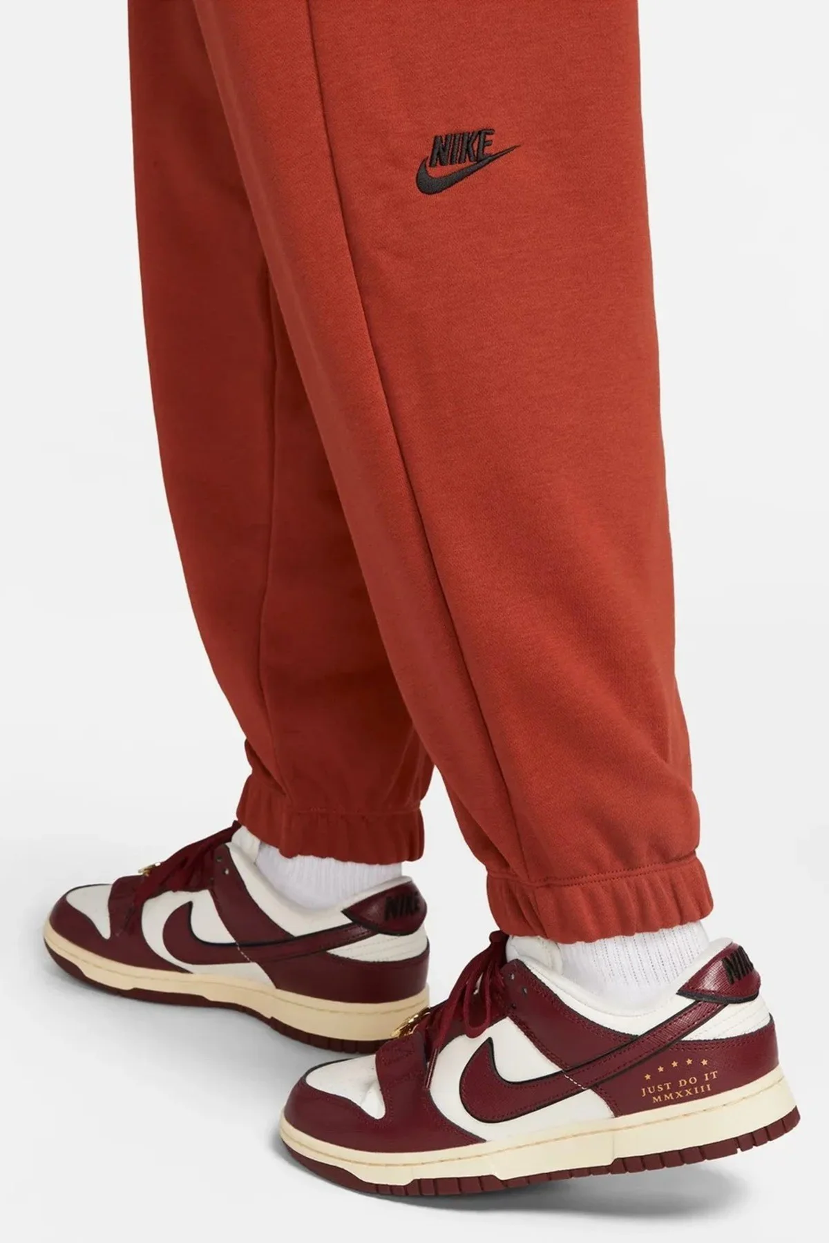 Nike Sportswear Women Oversized High-Waisted Yüksek Bel Kadın Eşofman Altı Kiremit Fiyatı, Yorumları ve Özellikleri