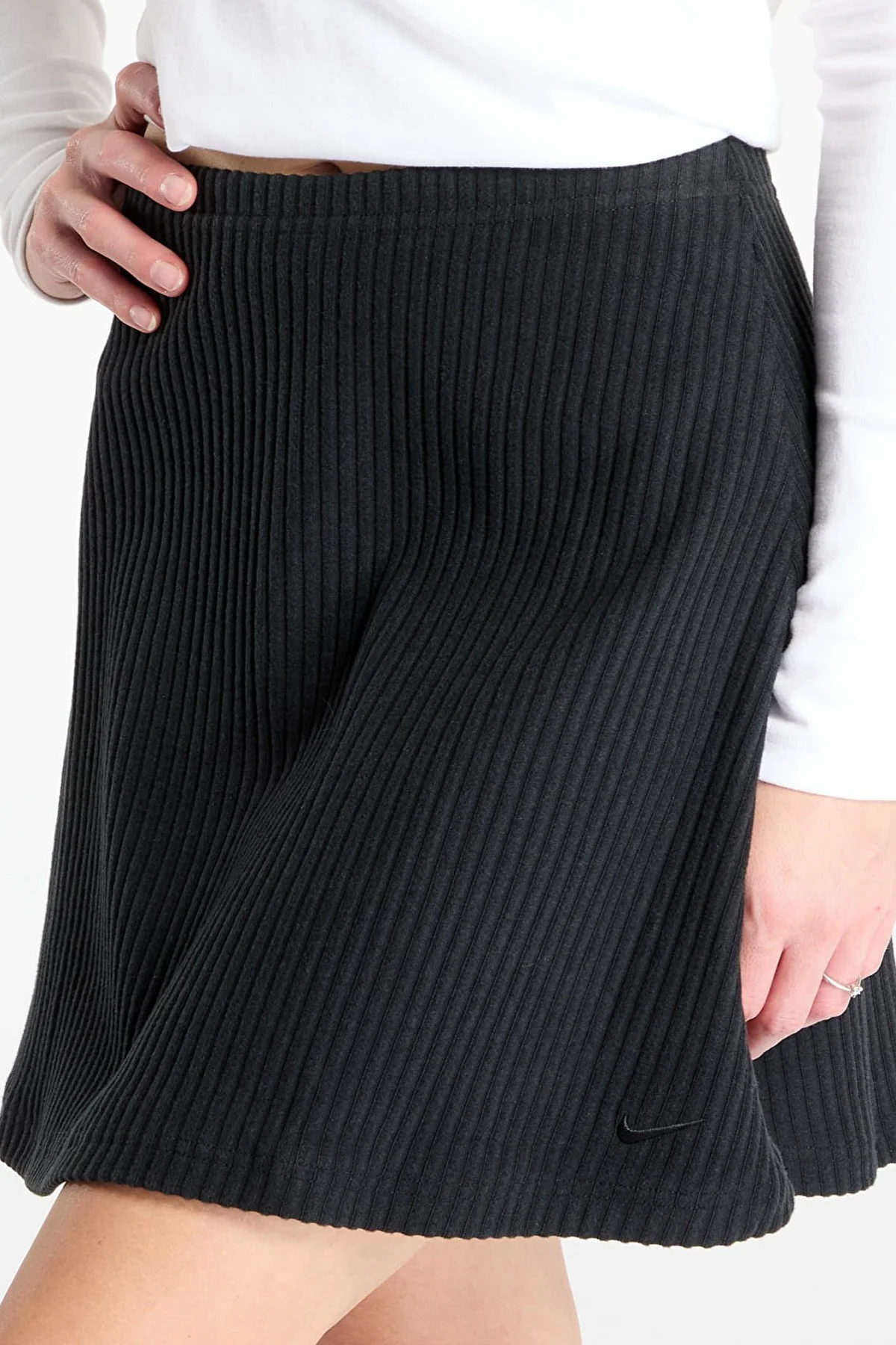 Nike Sportswear Womens Chill Knit Ribbed Mini Skirt Fitilli Kadın Mini Etek Siyah Nike Sportswear Womens Chill Knit Ribbed Mini Skirt Fitilli Kadın Mini Etek Siyah Fiyatı, Yorumları ve Özellikleri