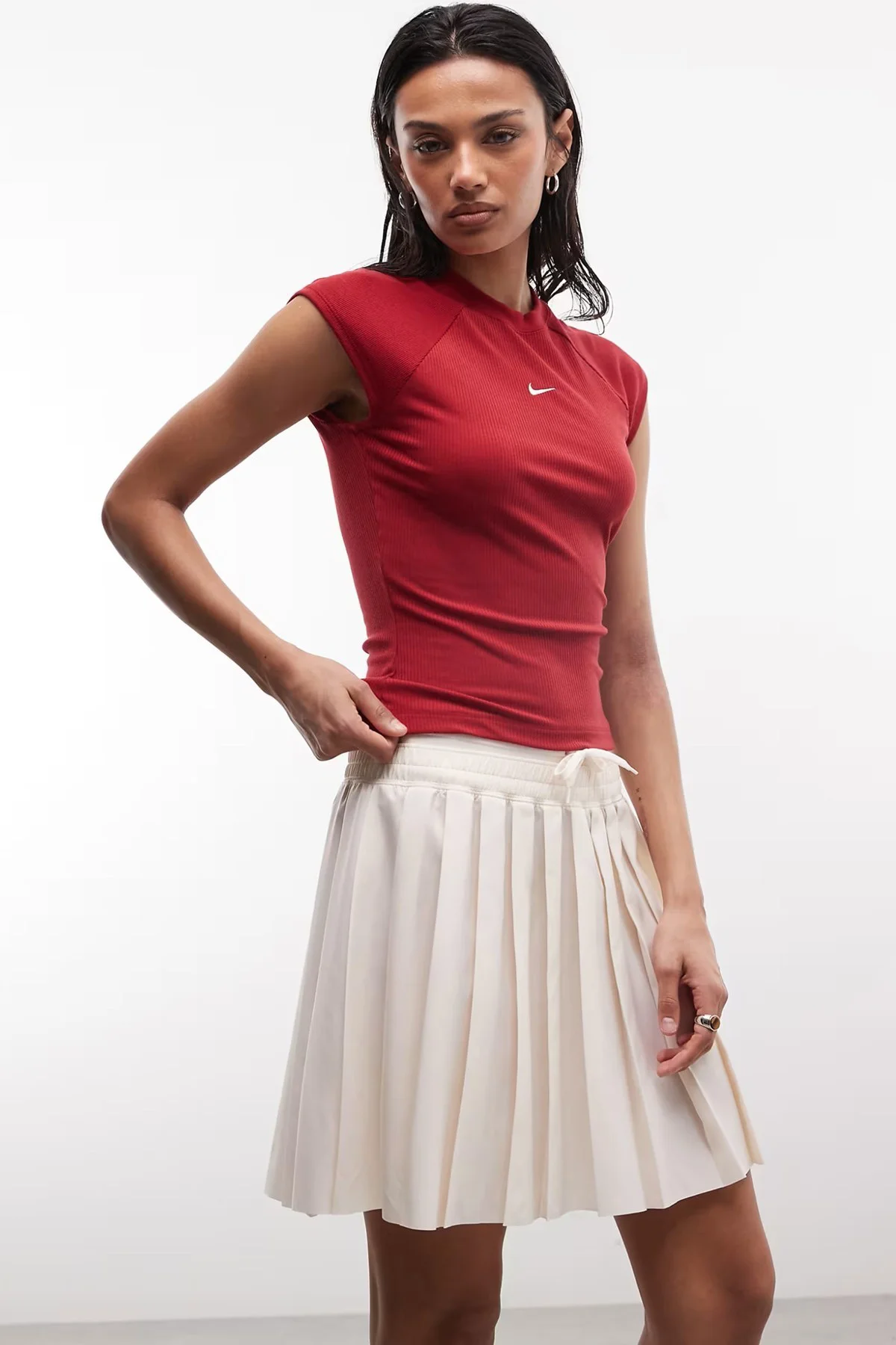 Nike Sportswear Women's Mid Rise Pleated Skirt Cream Kadın Pileli Etek Krem
