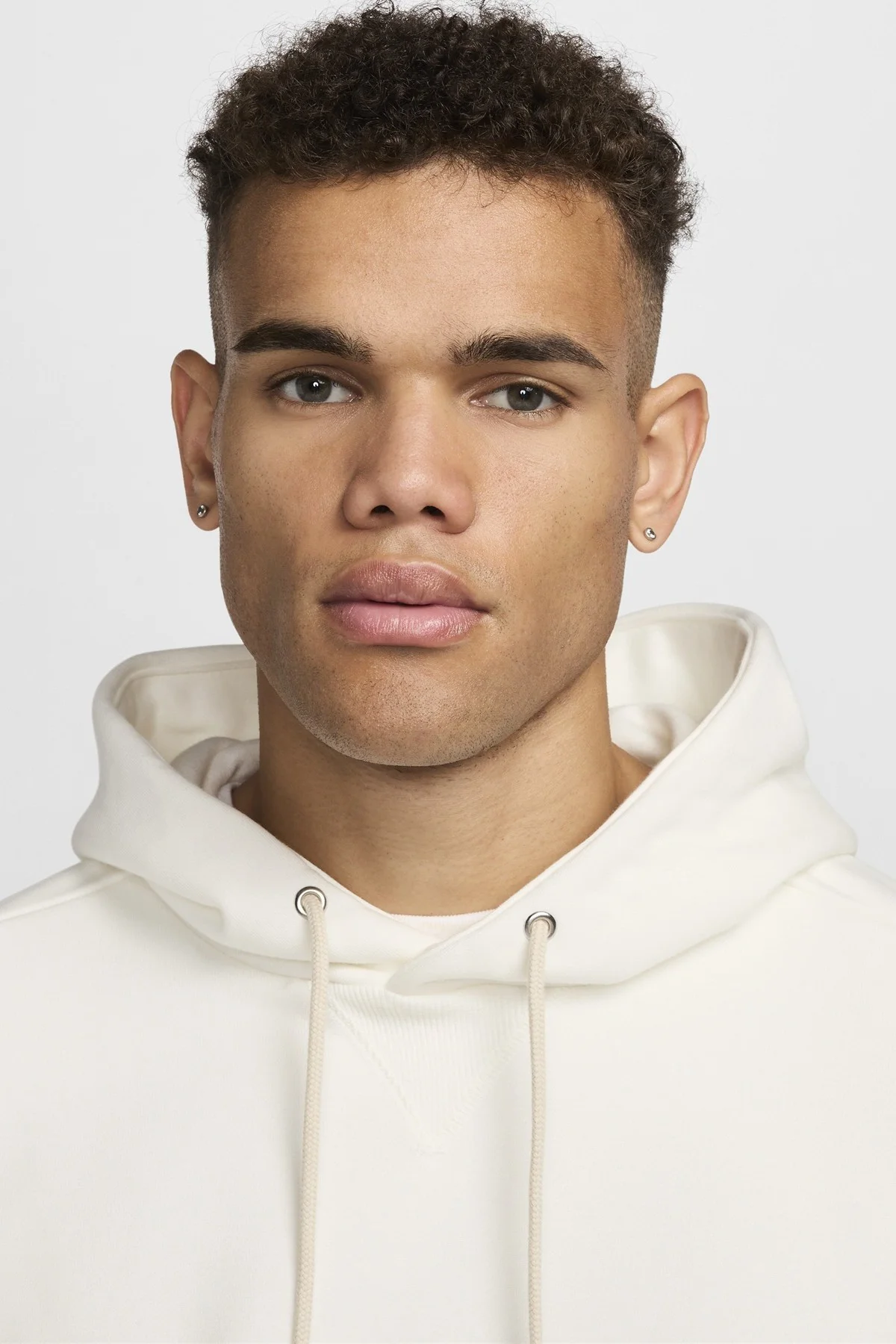 Nike Standard Issue Men's Dri Fit Pullover Basketball Hoodie Erkek Kapüşonlu Sweatshirt Soluk Fildişi Nike Standard Issue Men's Dri Fit Pullover Basketball Hoodie Erkek Kapüşonlu Sweatshirt Soluk Fildişi Fiyatı, Yorumları ve Özellikleri