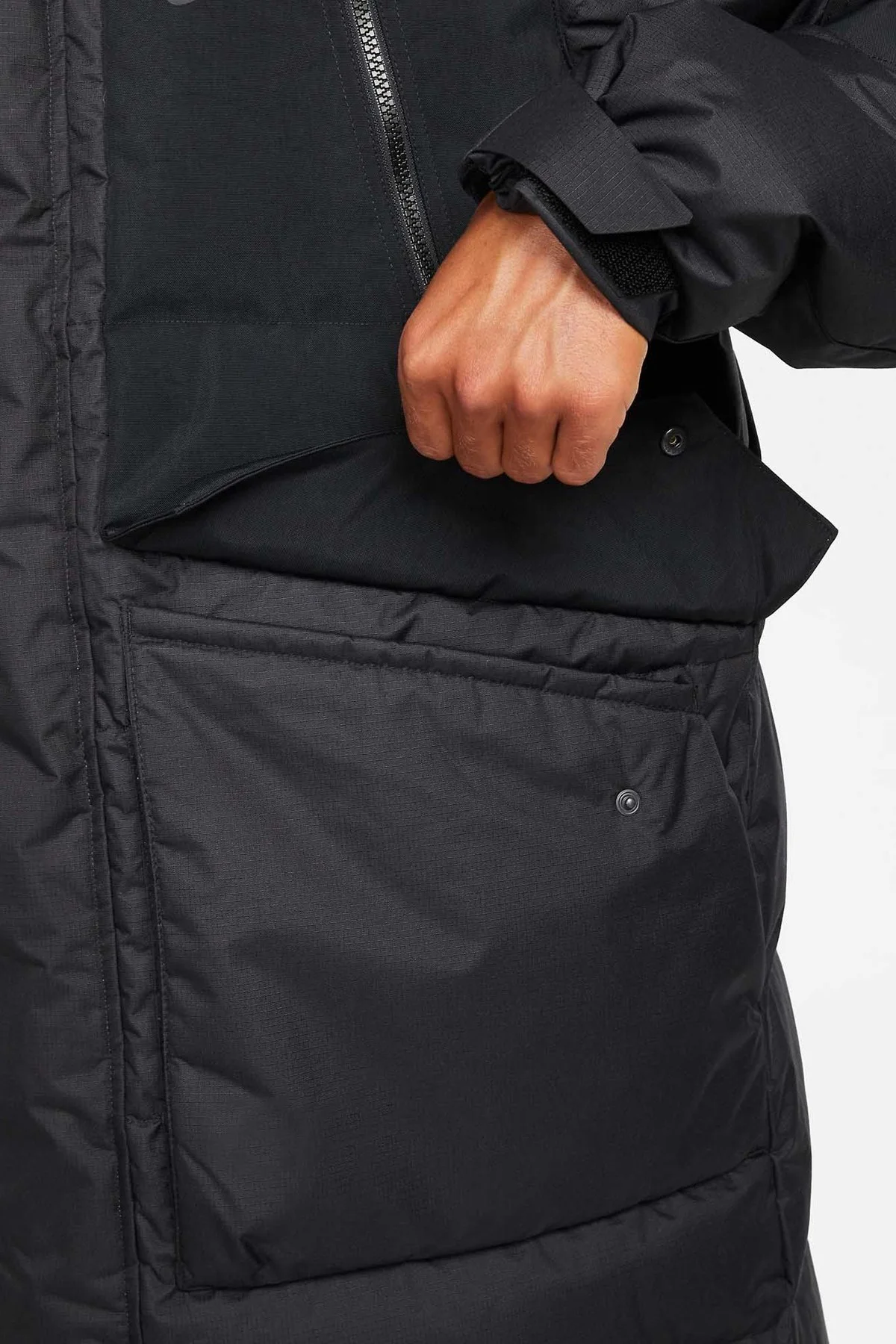 Nike Storm Fit Down Fill Oversize Hoodie Ful Zip Jacket Erkek Su Geçirmez Kaz Tüyü Kapüşonlu Mont Siyah