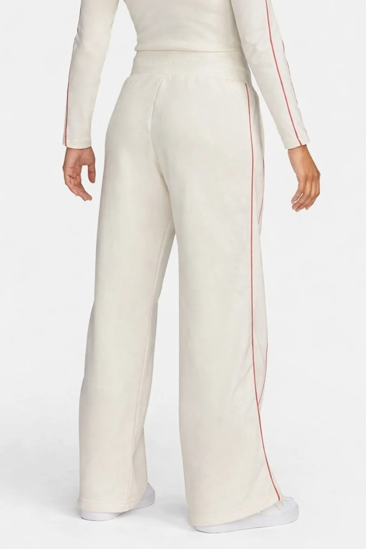 Nike Streetwear Oversized Fleece Wide Leg Jogger Kadın Oversize Geniş Paçalı Yüksek Bel Eşofman Altı Krem Nike Streetwear Oversized Fleece Wide Leg Jogger Kadın Oversize Geniş Paçalı Yüksek Bel Eşofman Altı Krem