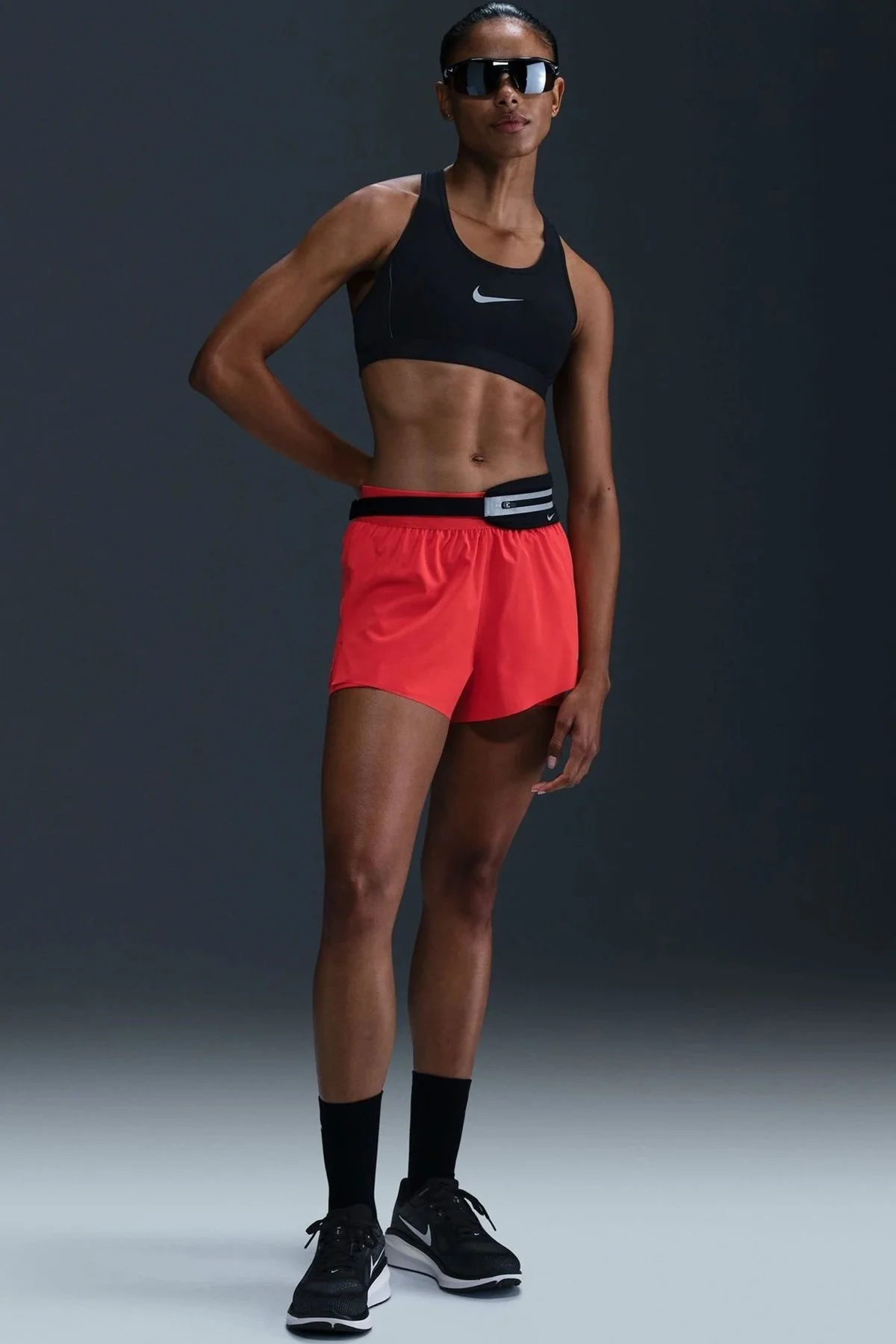 Nike Swift Dri Fit Mid Rise 4" 2IN1 Running Short Kadın 4" Taytlı Koşu Şortu Kırmızı