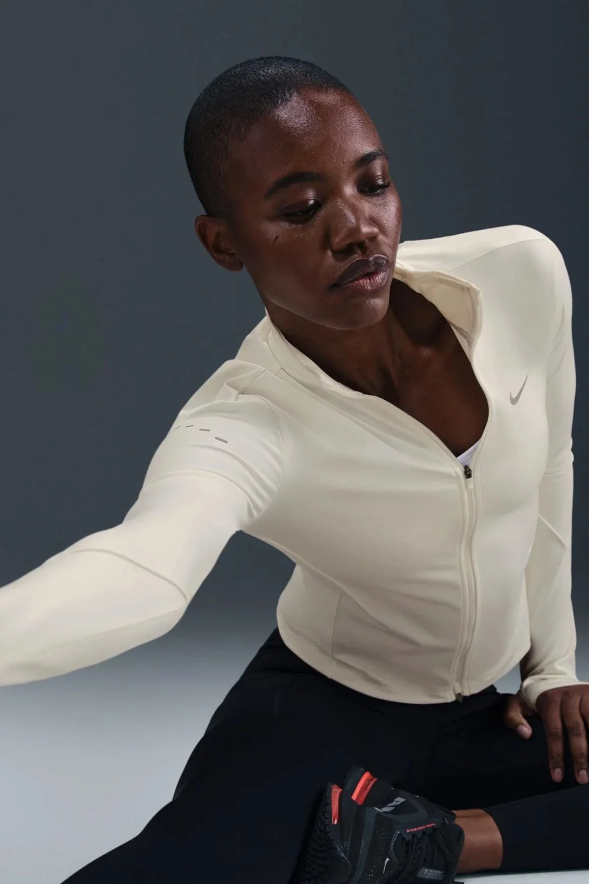 Nike Swift Dri-Fit Midlayer Womens Running Jacket Reflektörlü Fermuarlı Kadın Koşu Ceketi Pembe Nike Swift Dri-Fit Midlayer Womens Running Jacket Reflektörlü Fermuarlı Kadın Koşu Ceketi Pembe Fiyatı, Yorumları ve Özellikleri