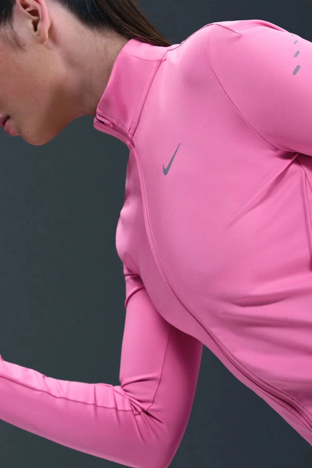 Nike Swift Dri-Fit Midlayer Womens Running Jacket Reflektörlü Fermuarlı Kadın Koşu Ceketi Pembe Nike Swift Dri-Fit Midlayer Womens Running Jacket Reflektörlü Fermuarlı Kadın Koşu Ceketi Pembe Fiyatı, Yorumları ve Özellikleri