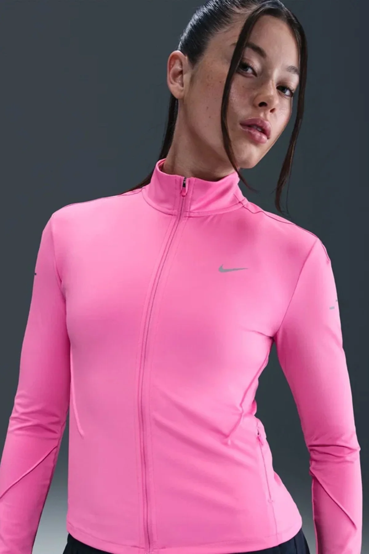 Nike Swift Dri-Fit Midlayer Womens Running Jacket Reflektörlü Fermuarlı Kadın Koşu Ceketi Pembe Nike Swift Dri-Fit Midlayer Womens Running Jacket Reflektörlü Fermuarlı Kadın Koşu Ceketi Pembe Fiyatı, Yorumları ve Özellikleri