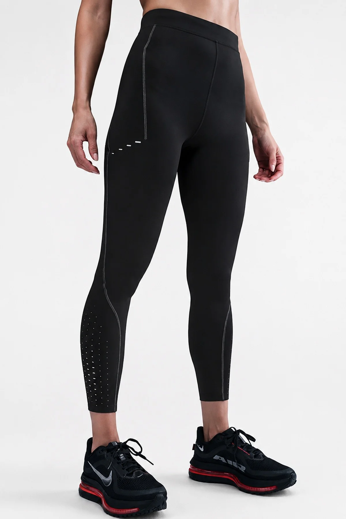 Nike Swift High Rise 7/8 Running Leggings with Reflective Kadın Yüksek Belli 7/8 Reflektörlü Koşu Taytı Siyah Nike Swift High Rise 7/8 Running Leggings with Reflective Kadın Yüksek Belli 7/8 Reflektörlü Koşu Taytı Siyah Fiyatı, Yorumları ve Özellikleri