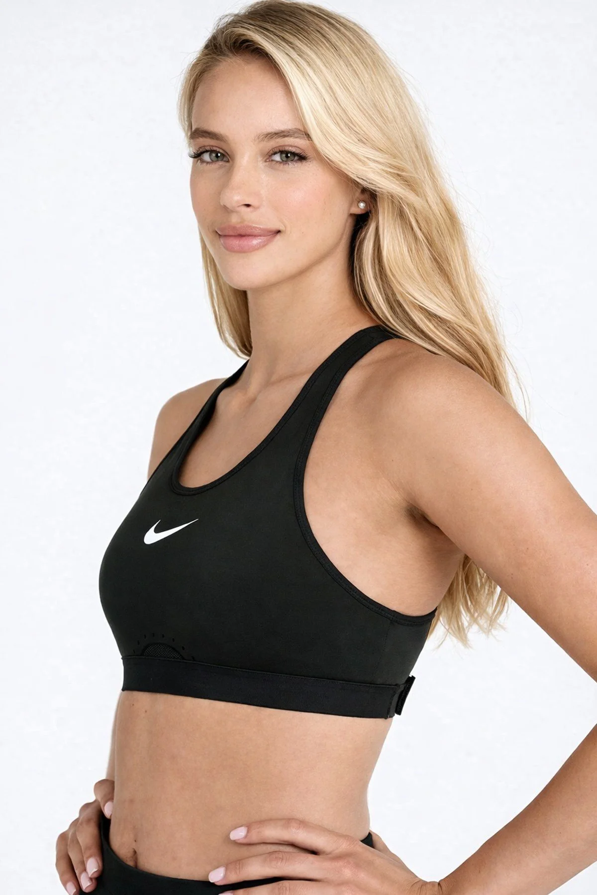 Nike Swoosh High Support Non Padded Adjustable Sports Bra Kadın Yüksek Destekli Spor Sütyeni Siyah Nike Swoosh High Support Non Padded Adjustable Sports Bra Kadın Yüksek Destekli Spor Sütyeni Siyah