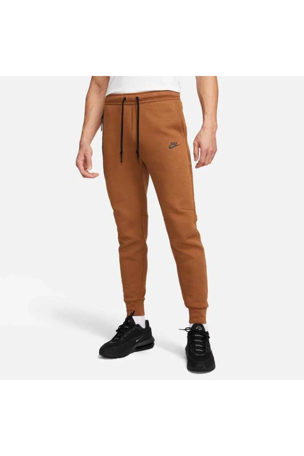 NİKE Tech Fleece Jogger FB8002-281