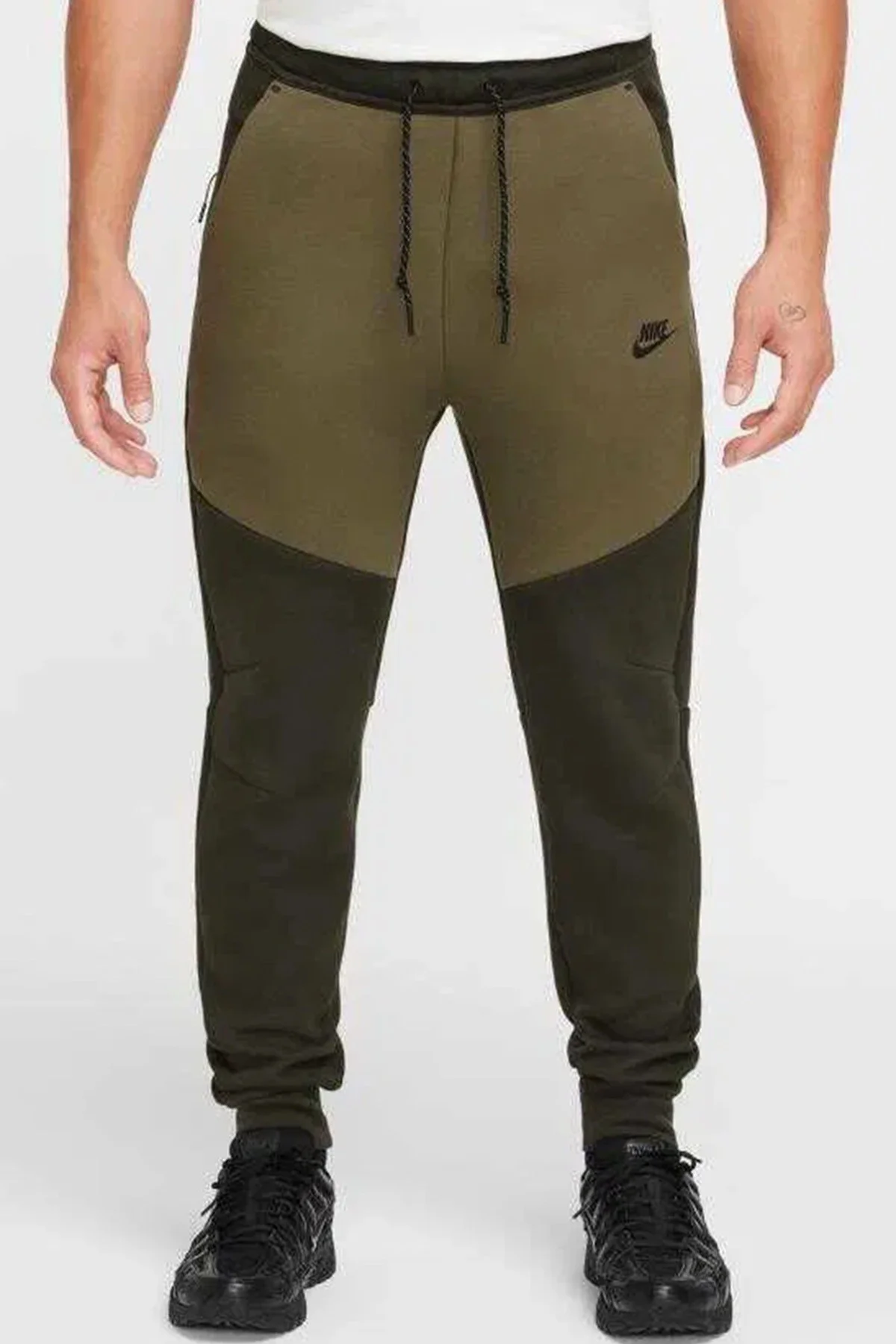 Nike Tech Fleece Slim Fit Men’s Track Jogger Pants Erkek Dar Kesim Eşofman Altı Haki Nike Tech Fleece Slim Fit Men’s Track Jogger Pants Erkek Dar Kesim Eşofman Altı Haki