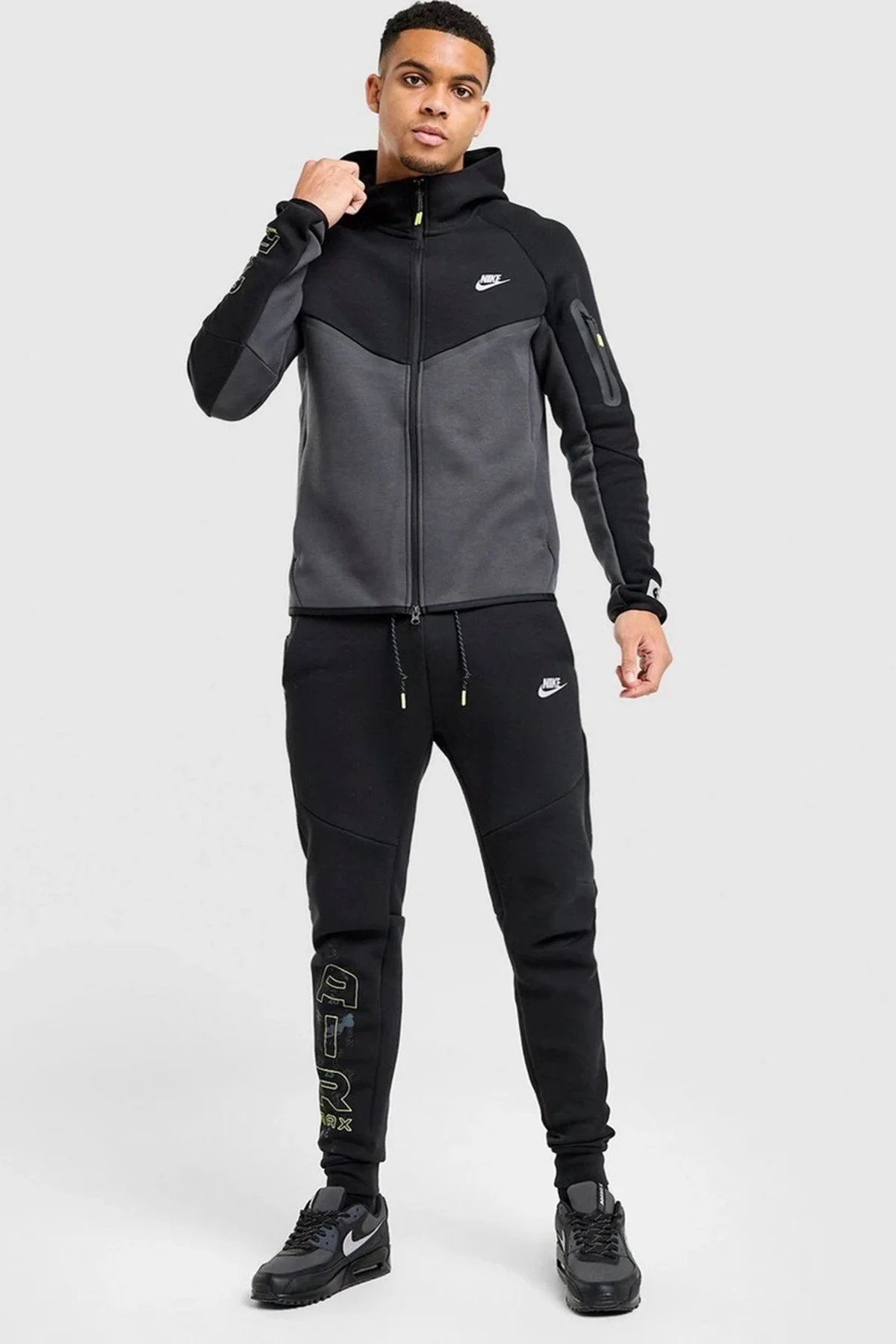 Nike Tech Fleece Slim Fit Men’s Track Jogger Pants Erkek Dar Kesim Eşofman Altı Siyah