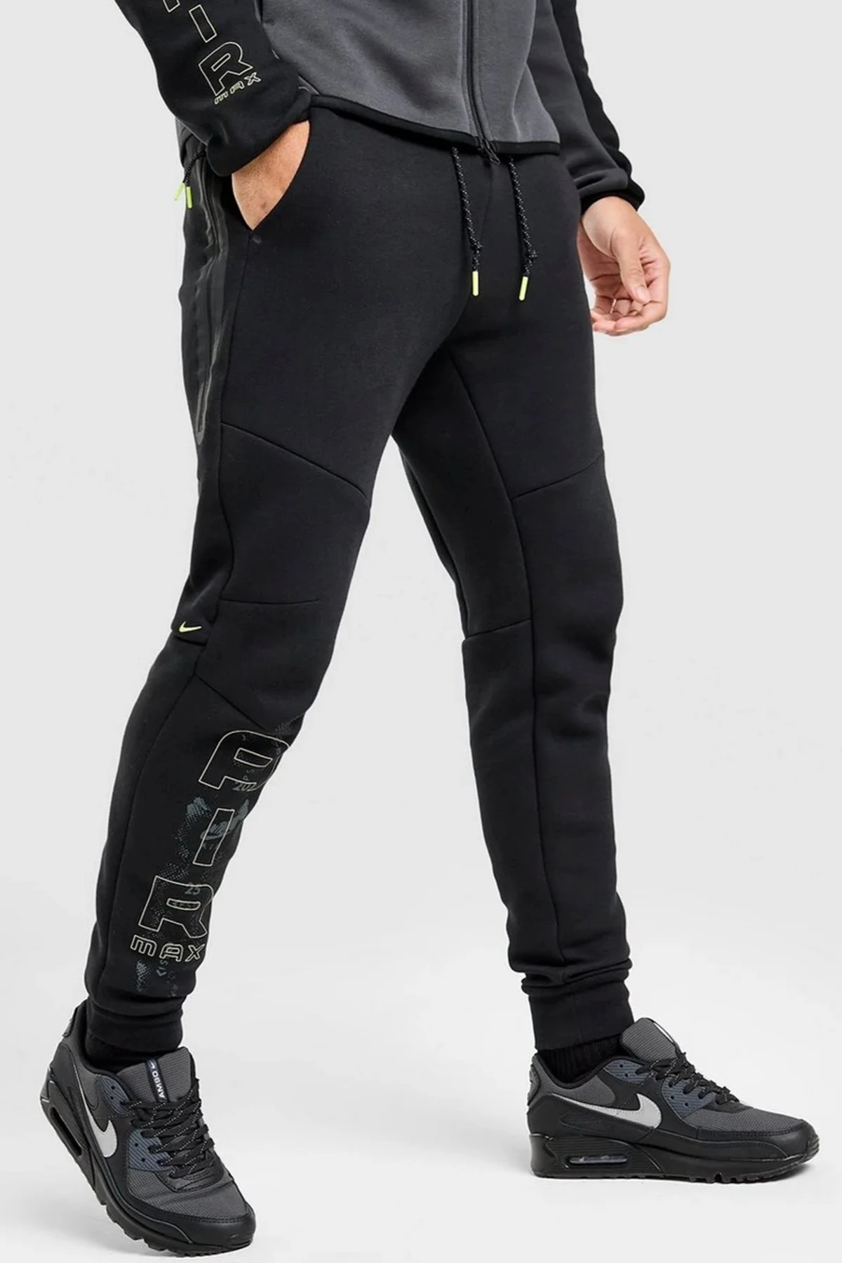 Nike Tech Fleece Slim Fit Men’s Track Jogger Pants Erkek Dar Kesim Eşofman Altı Siyah