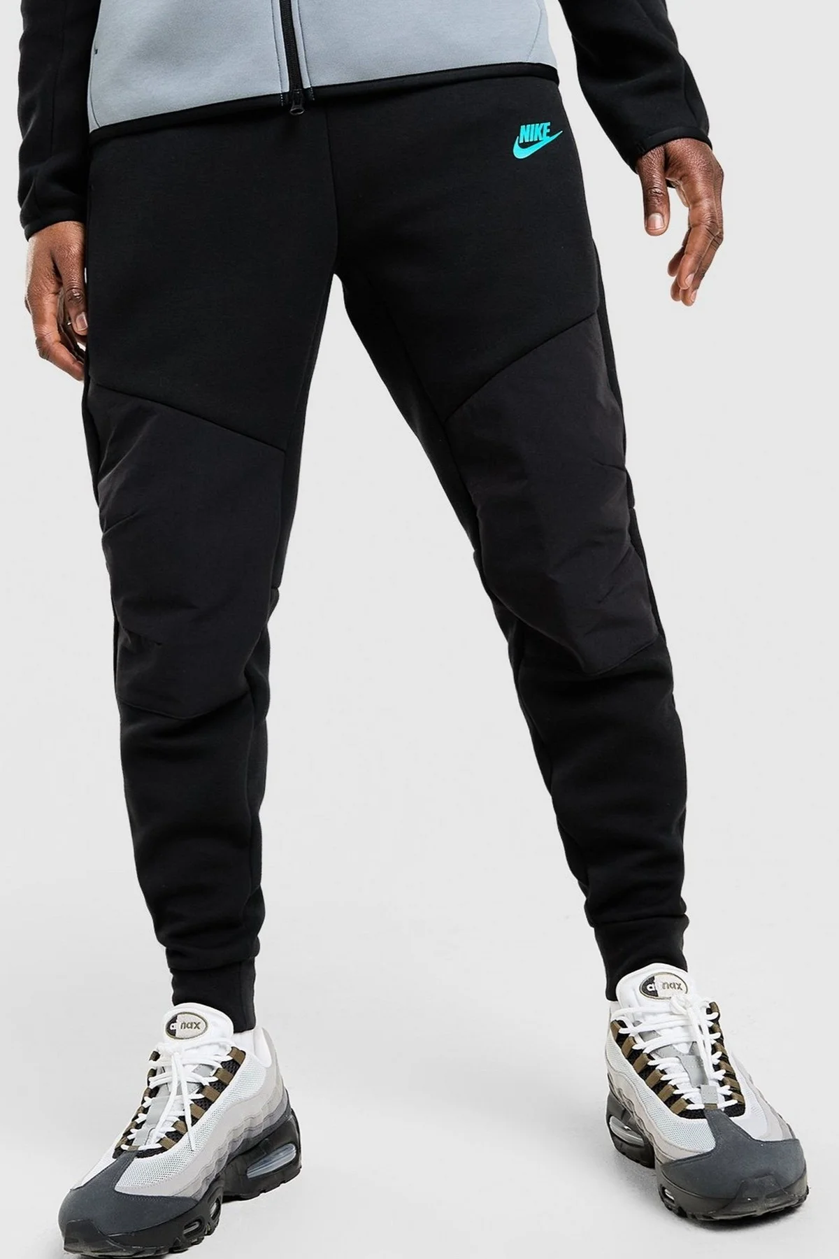 Nike Tech Mix Jogger Mens Pant.Dar Kesim Erkek Eşofman Altı Siyah Nike Tech Mix Jogger Mens Pant.Dar Kesim Erkek Eşofman Altı Siyah