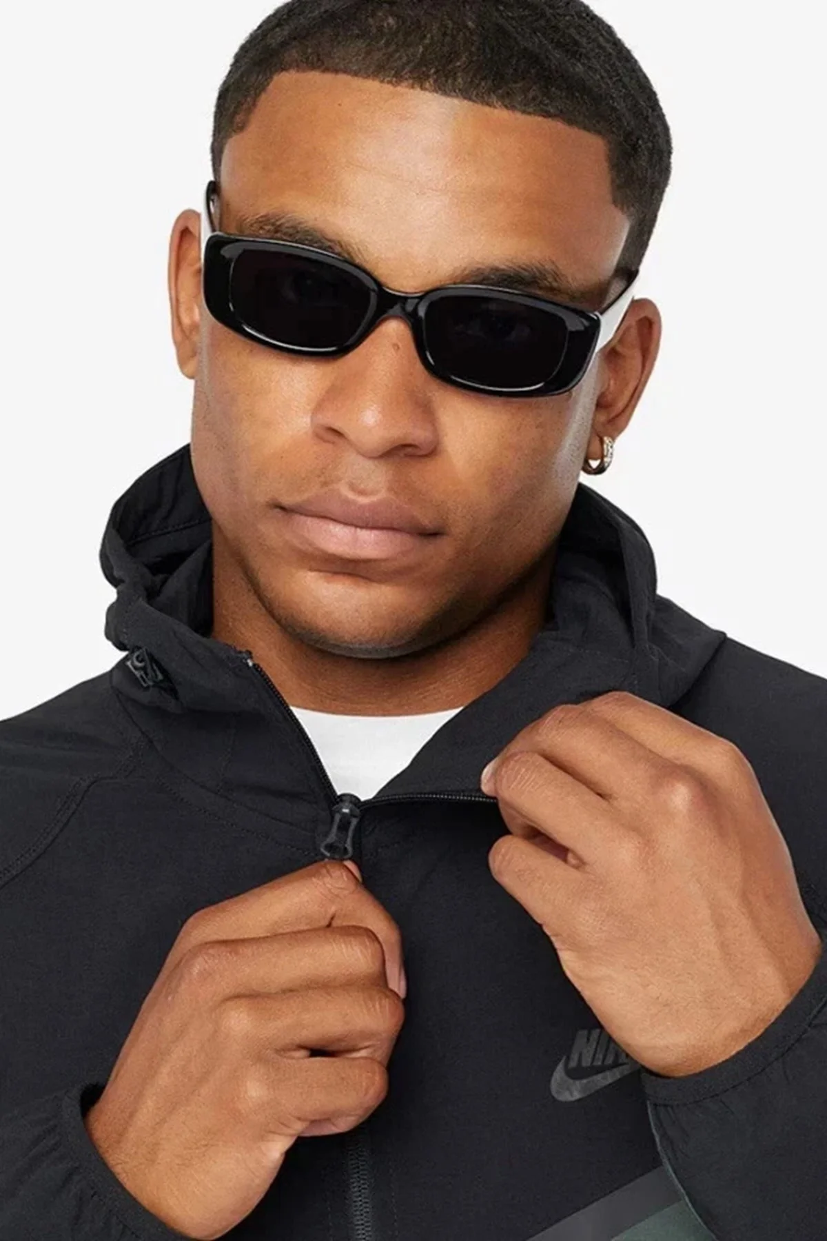 Nike Tech Windrunner Woven Full Zip Loose Fit Jacket Erkek Bol Kesim Paraşüt Kumaş Kapüşonlu Ceket Yeşil Nike Tech Windrunner Woven Full Zip Loose Fit Jacket Erkek Bol Kesim Paraşüt Kumaş Kapüşonlu Ceket Yeşil Fiyatı, Yorumları ve Özellikleri