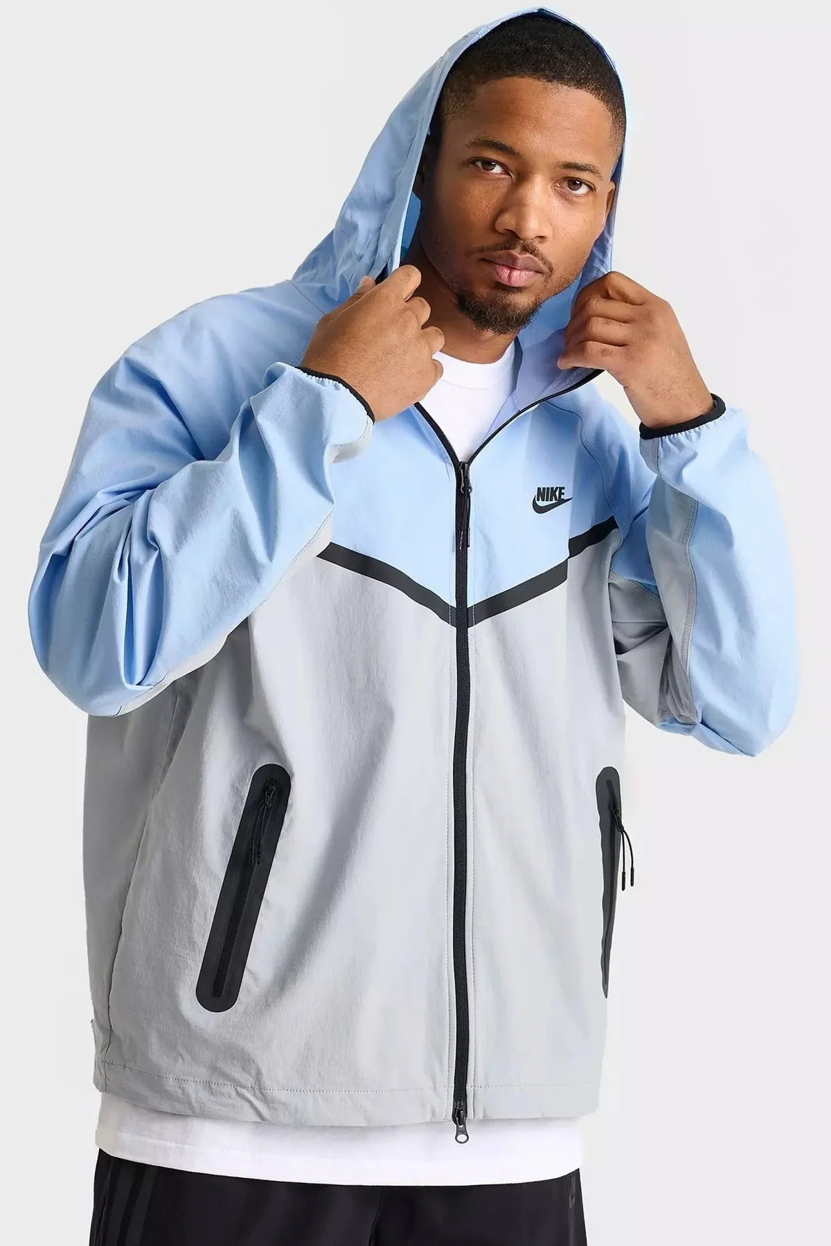 Nike Tech Woven Windrunner Full Zip Loose Fit Jacket Erkek Bol Kesim Dokuma Kapüşonlu Spor Ceket Mavi Gri Nike Tech Woven Windrunner Full Zip Loose Fit Jacket Erkek Bol Kesim Dokuma Kapüşonlu Spor Ceket Mavi Gri Fiyatı, Yorumları ve Özellikleri