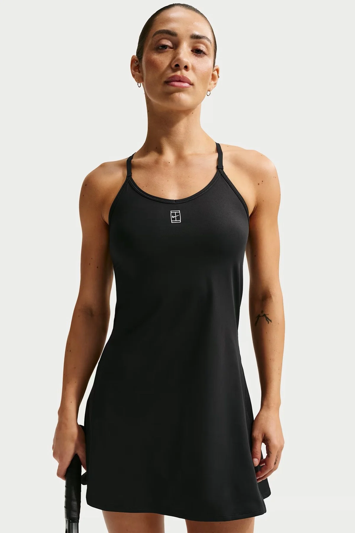 Nike Tennis Court Dri-Fit Slim Fit Advantge Tennis Dress Tenis Elbisesi Siyah Nike Tennis Court Dri-Fit Slim Fit Advantge Tennis Dress Tenis Elbisesi Siyah Fiyatı, Yorumları ve Özellikleri