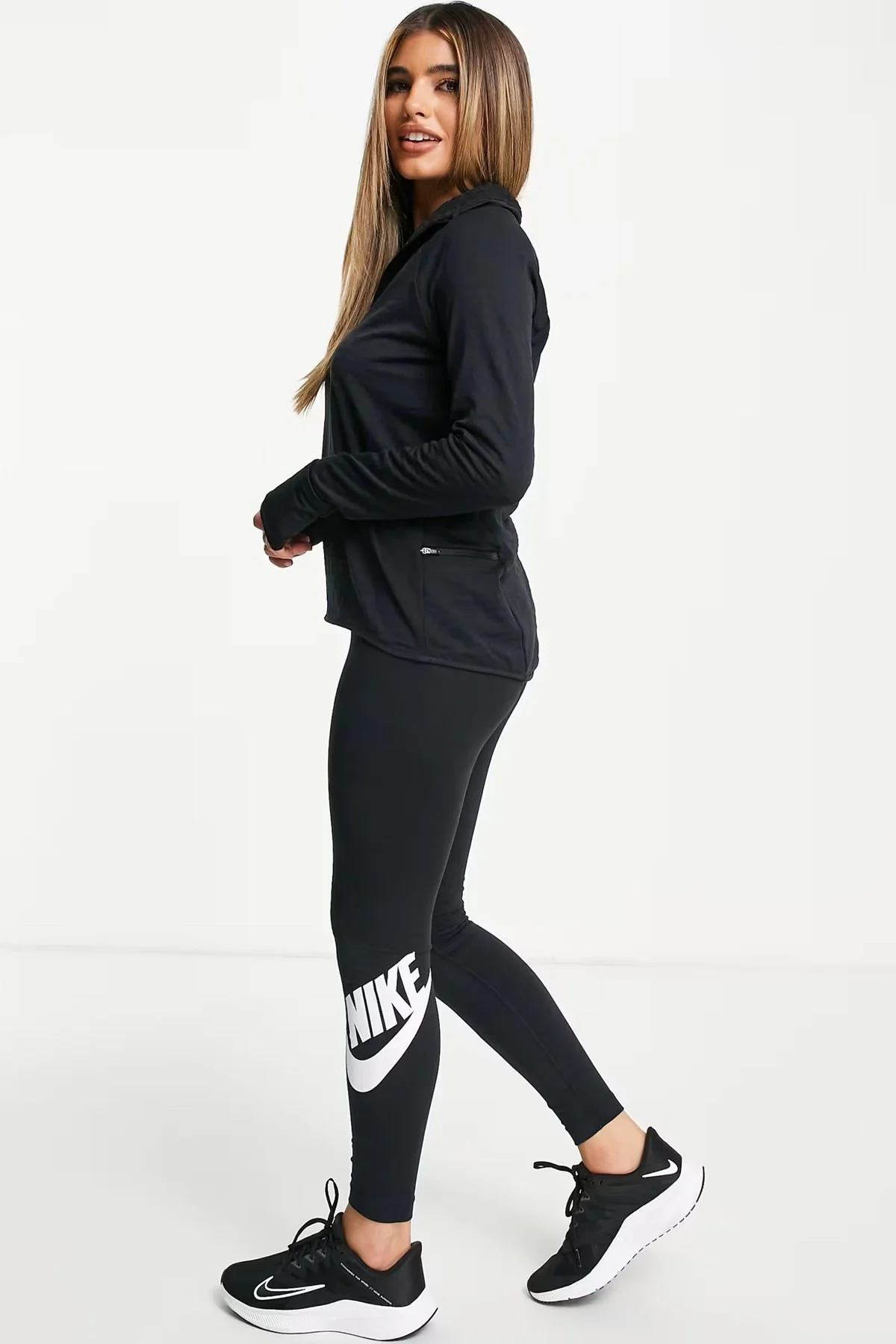 Nike Terma Fit Element 1/2 Zip Running Yarım Fermuarlı Yan Cepli Kadın Koşu Sweatshirt Siyah Nike Terma Fit Element 1/2 Zip Running Yarım Fermuarlı Yan Cepli Kadın Koşu Sweatshirt Siyah Fiyatı, Yorumları ve Özellikleri