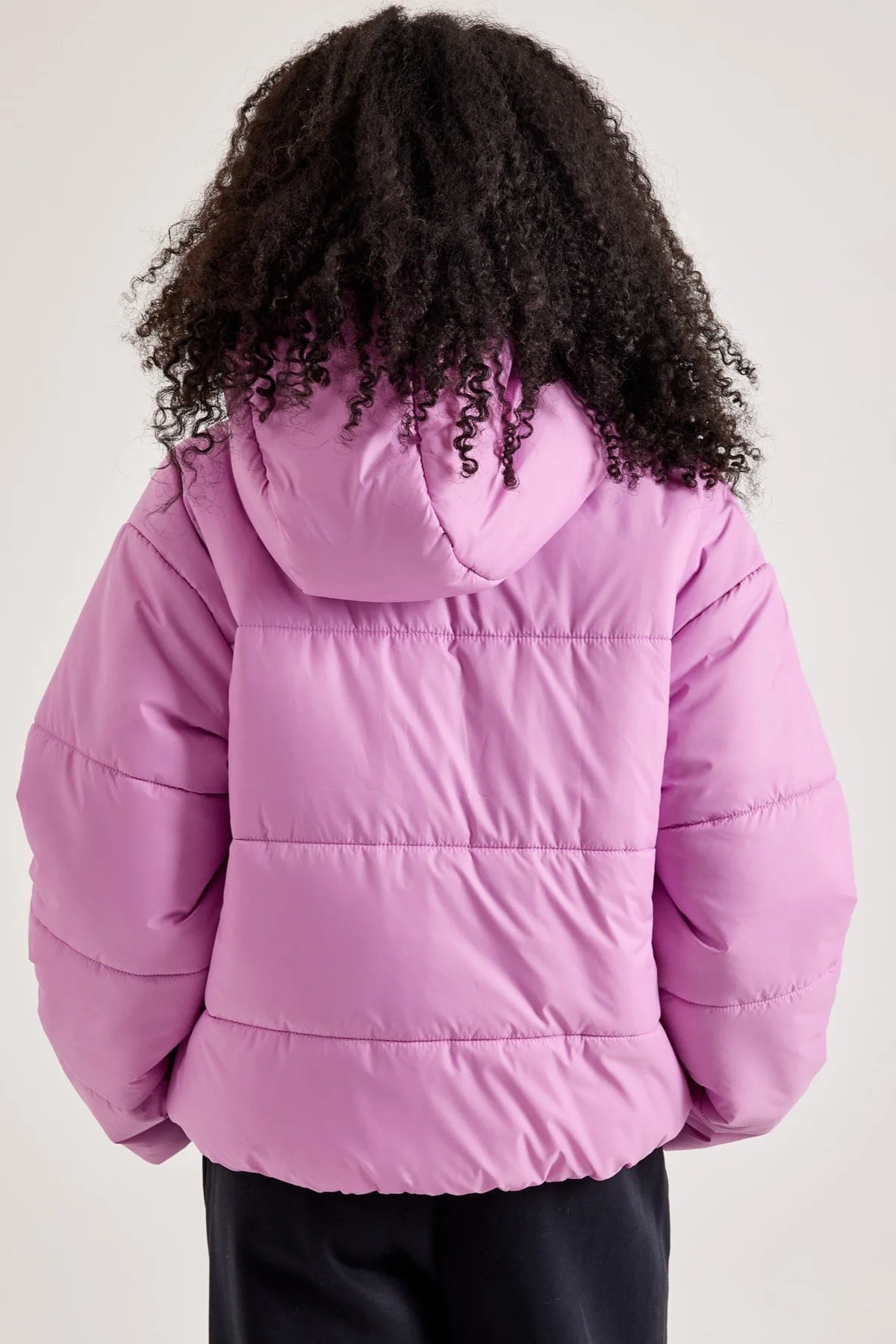 Nike Terma Fit Synthetic Fill Loose Fit Classic Puffer Jacket Kadın Kapüşonlu Bol Kesim Şişme Mont Pembe