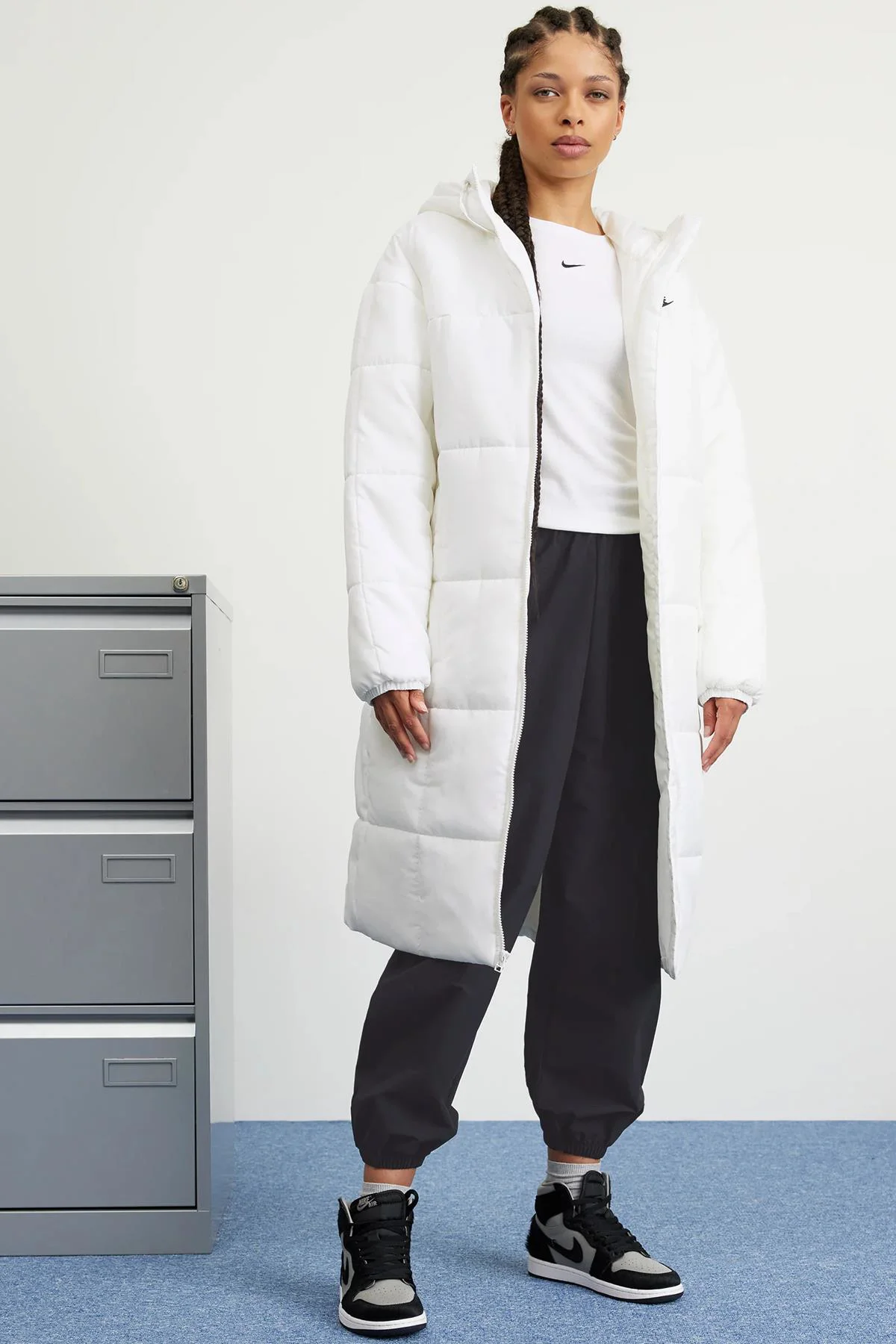 Nike Therma Fit Classic Kadın Günlük Stil Mont Beyaz Nike Therma Fit Classic Kadın Günlük Stil Mont Beyaz Fiyatı, Yorumları ve Özellikleri