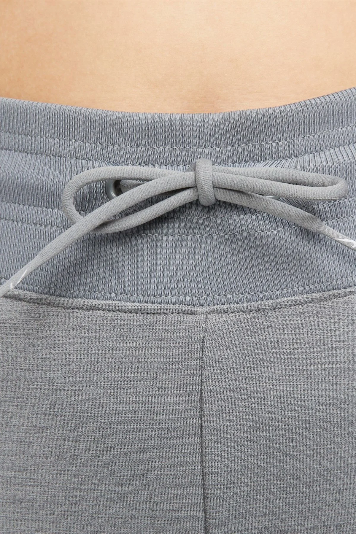 Nike Therma-FIT One Womens Jogger Training Pant.Reflektörlü Kadın Antreman Eşofman Altı Gri