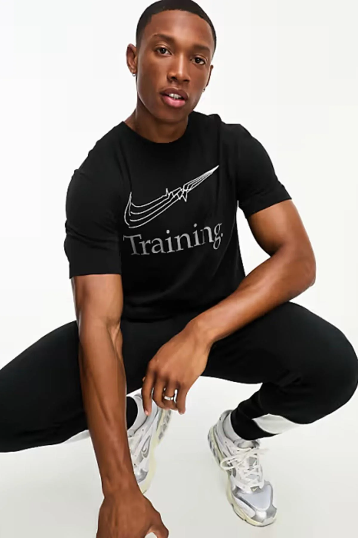 Nike Training Dri Fit Swoosh Graphic Tshirt Black Erkek Koşu Antrenman Tişörtü Sİyah Fiyatı, Yorumları ve Özellikleri