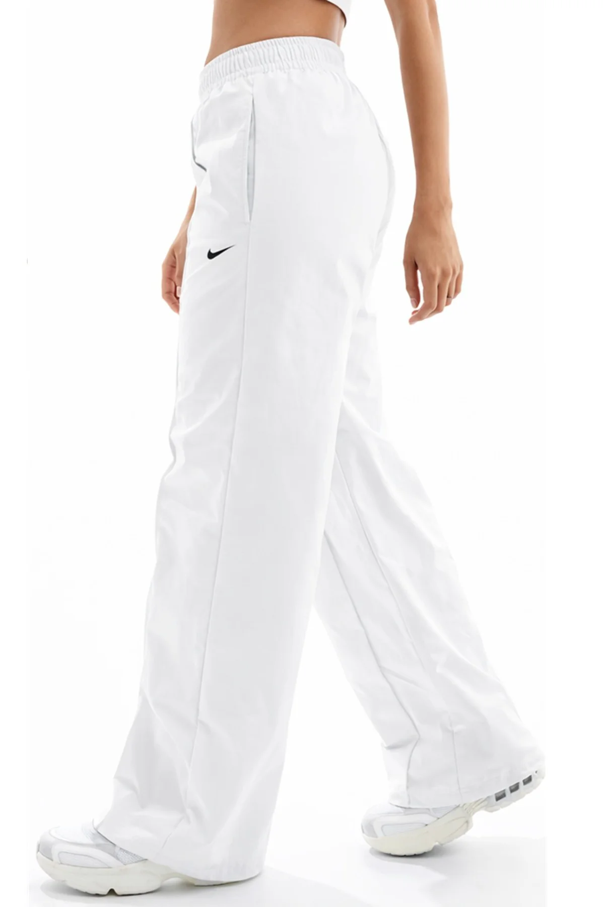 Nike Trend Woven Baggy Parachute Pants Kadın Dokuma Bol Kesim Paraşüt Eşofman Altı Beyaz Fiyatı, Yorumları ve Özellikleri