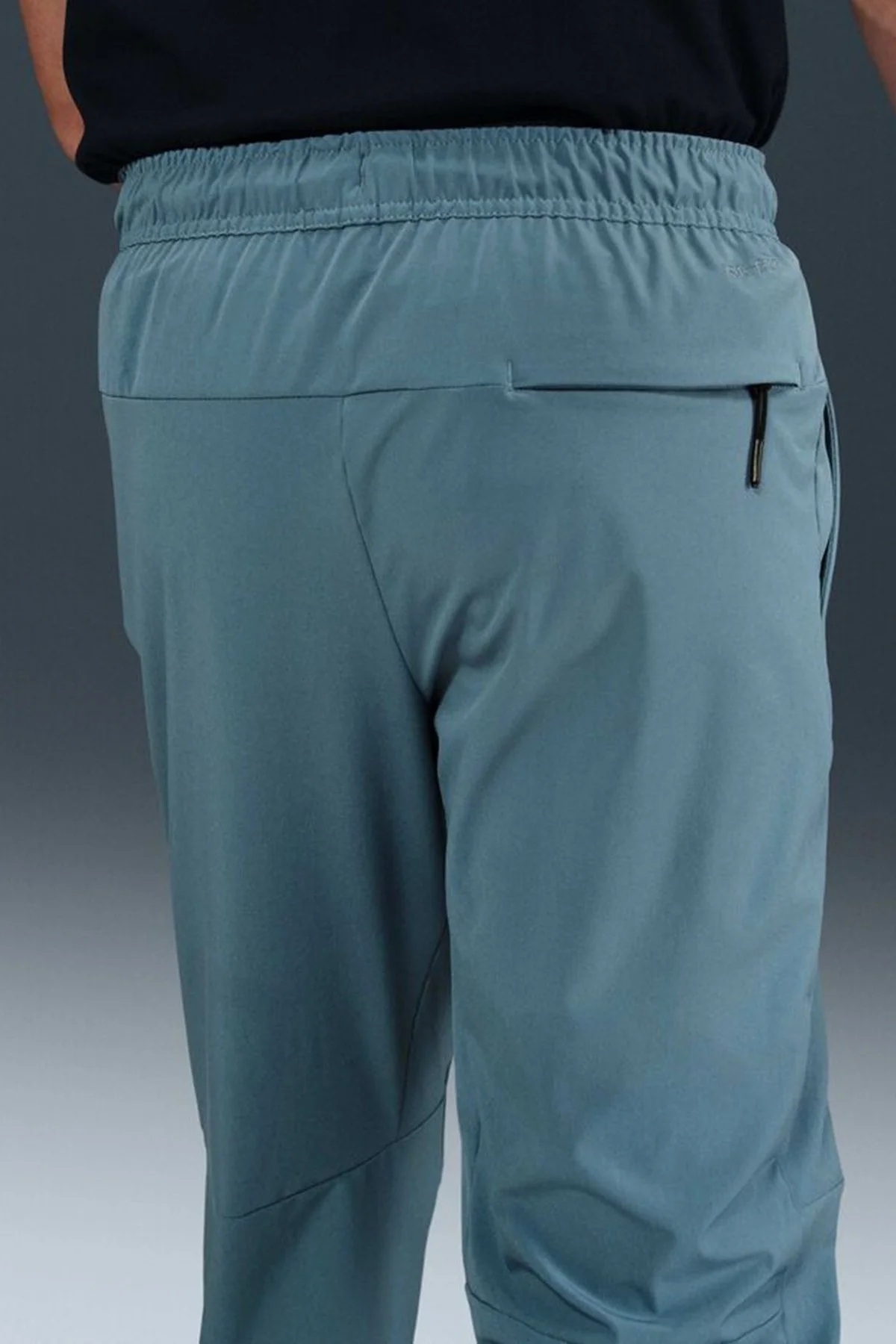 Nike Unlimited Men's Dri Fit Zip Cuff Versatile Trousers Erkek Dokuma Eşofman Altı Mavi Nike Unlimited Men's Dri Fit Zip Cuff Versatile Trousers Erkek Dokuma Eşofman Altı Mavi Fiyatı, Yorumları ve Özellikleri