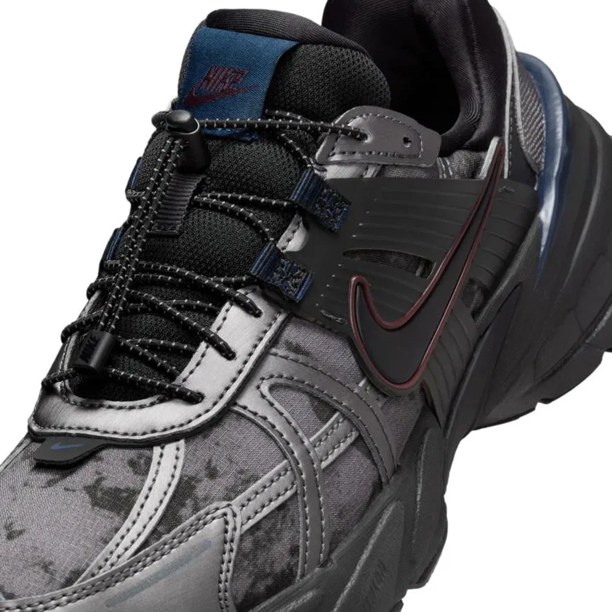 Nike V2K Run Womens Walking Shoes Black Kadın Yürüyüş Ayakkabısı Siyah Nike V2K Run Womens Walking Shoes Black Kadın Yürüyüş Ayakkabısı Siyah Fiyatı, Yorumları ve Özellikleri