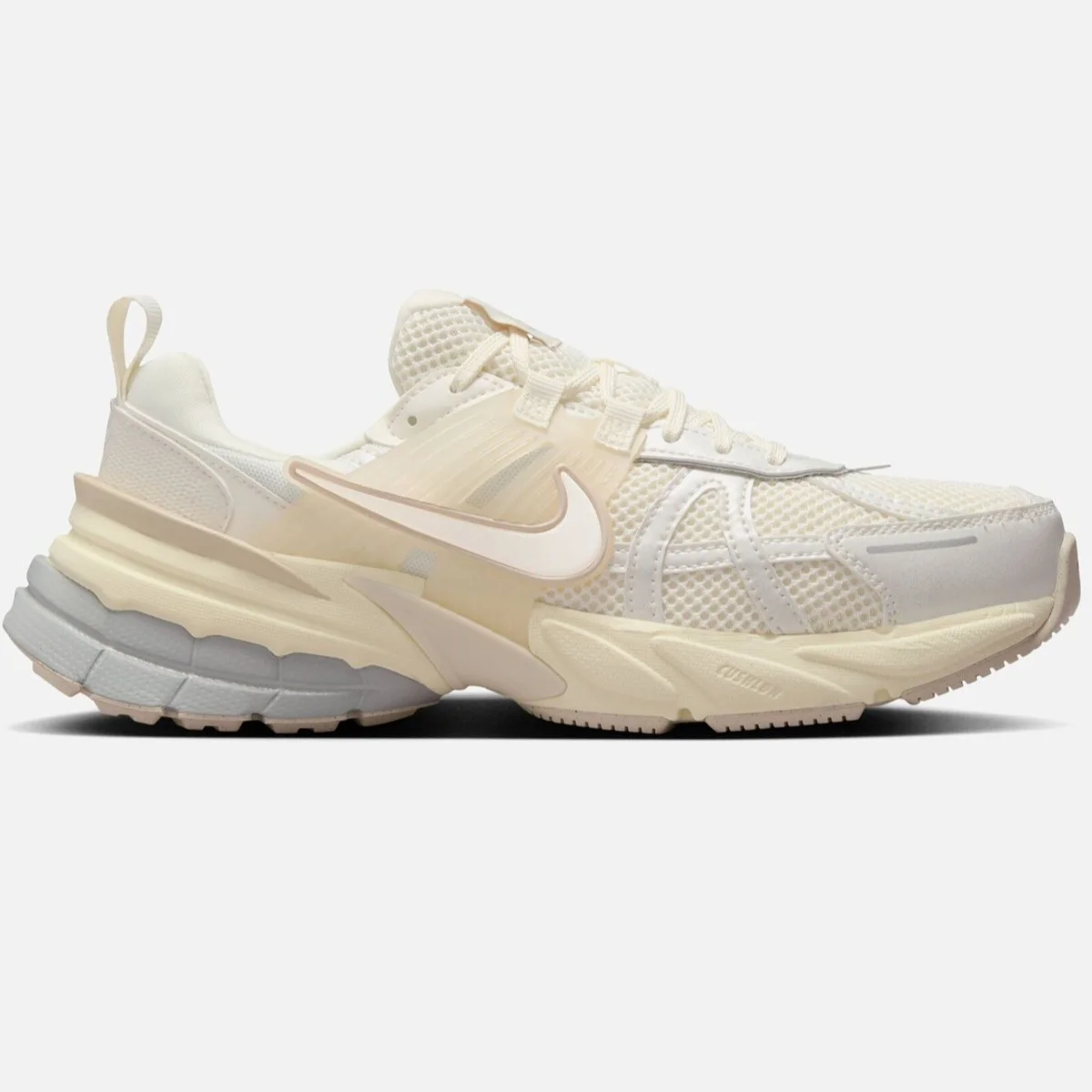 Nike V2K Run Womens Walking Shoes Kadın Yürüyüş Ayakkabısı Krem Nike V2K Run Womens Walking Shoes Kadın Yürüyüş Ayakkabısı Krem Fiyatı, Yorumları ve Özellikleri