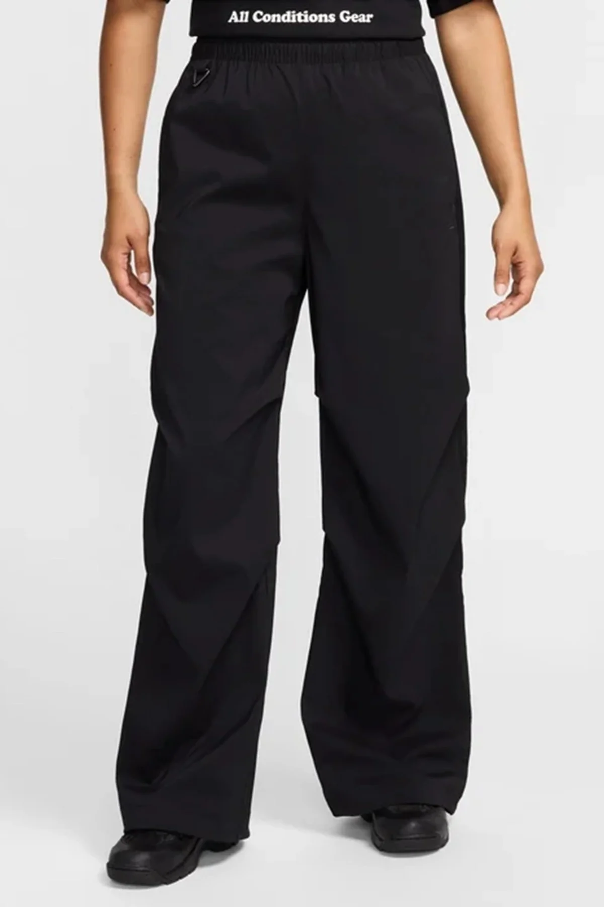 Nike Women's ACG UV Activitorium Loose Fit Womens Pant. Bol Kesim Kadın Outdoor Yürüyüş Pantolonu Siyah Nike Women's ACG UV Activitorium Loose Fit Womens Pant. Bol Kesim Kadın Outdoor Yürüyüş Pantolonu Siyah Fiyatı, Yorumları ve Özellikleri