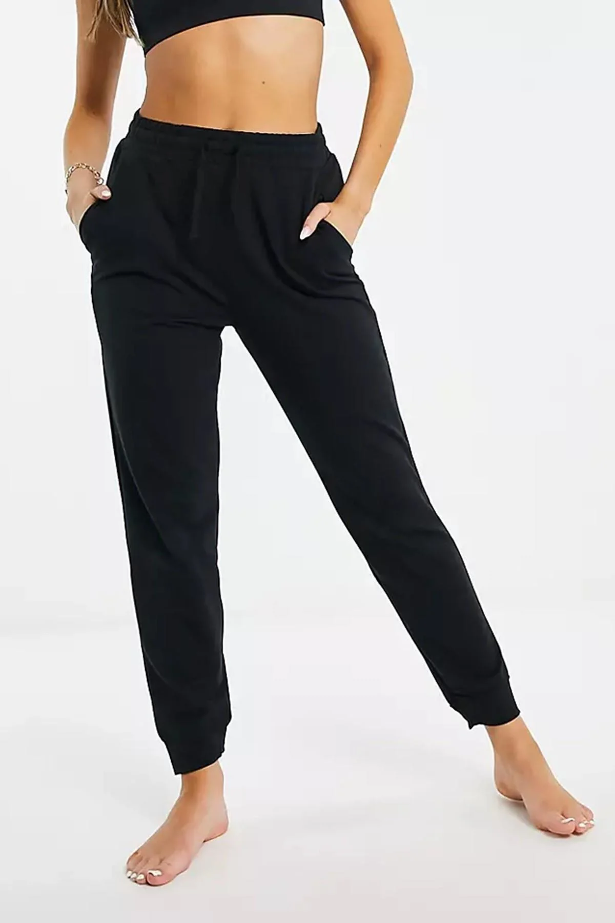 Nike Yoga Dri Fit Fleece 7/8 Jogger in Black Kadın Eşofman Altı Siyah Nike Yoga Dri Fit Fleece 7/8 Jogger in Black Kadın Eşofman Altı Siyah Fiyatı, Yorumları ve Özellikleri