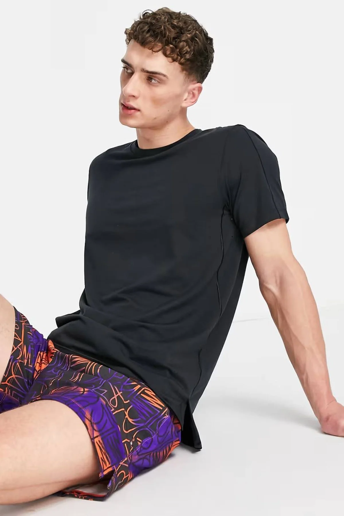 Nike Yoga Dri Fit Sports Men's T-shirt Erkek Yoga Antrenman Tişört Siyah Nike Yoga Dri Fit Sports Men's T-shirt Erkek Yoga Antrenman Tişört Siyah Fiyatı, Yorumları ve Özellikleri