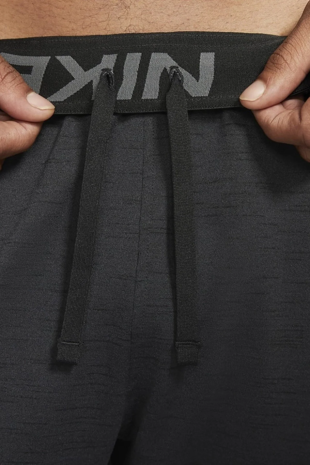Nike Yoga Dri Fit Trainning Men' Short Erkek Antrenman Şortu Siyah Fiyatı, Yorumları ve Özellikleri