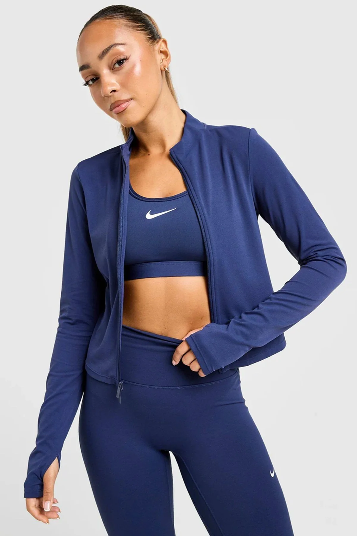 Nike Zenvy Dri-FIT Full-Zip Long-Sleeve Top Sweatshirt Navy Kadın Fermuarlı Sweatshir Lacivert Nike Zenvy Dri-FIT Full-Zip Long-Sleeve Top Sweatshirt Navy Kadın Fermuarlı Sweatshir Lacivert Fiyatı, Yorumları ve Özellikleri
