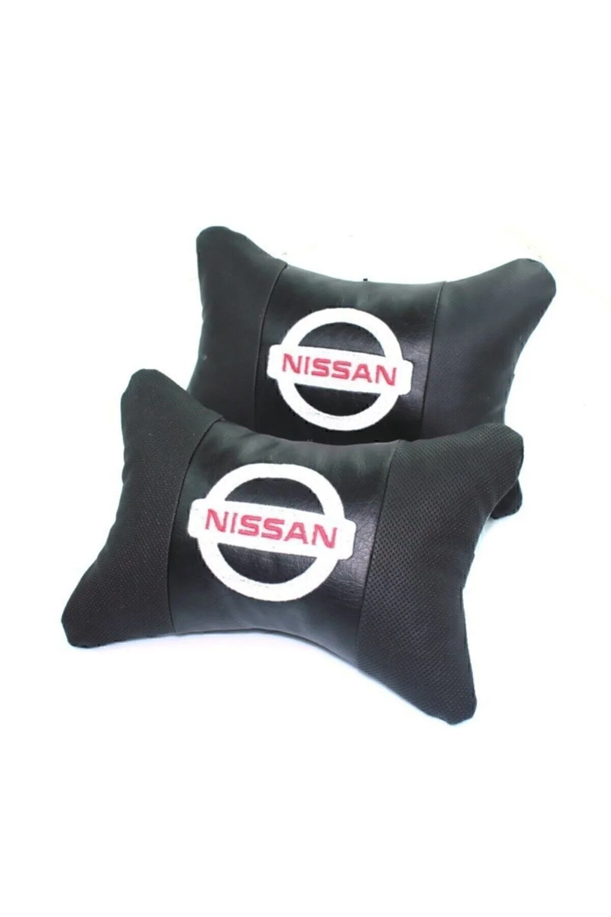 Nissan Logolu Lüx Boyun Yastığı Çift Suni Deri Nissan Logolu Lüx Boyun Yastığı Çift Suni Deri