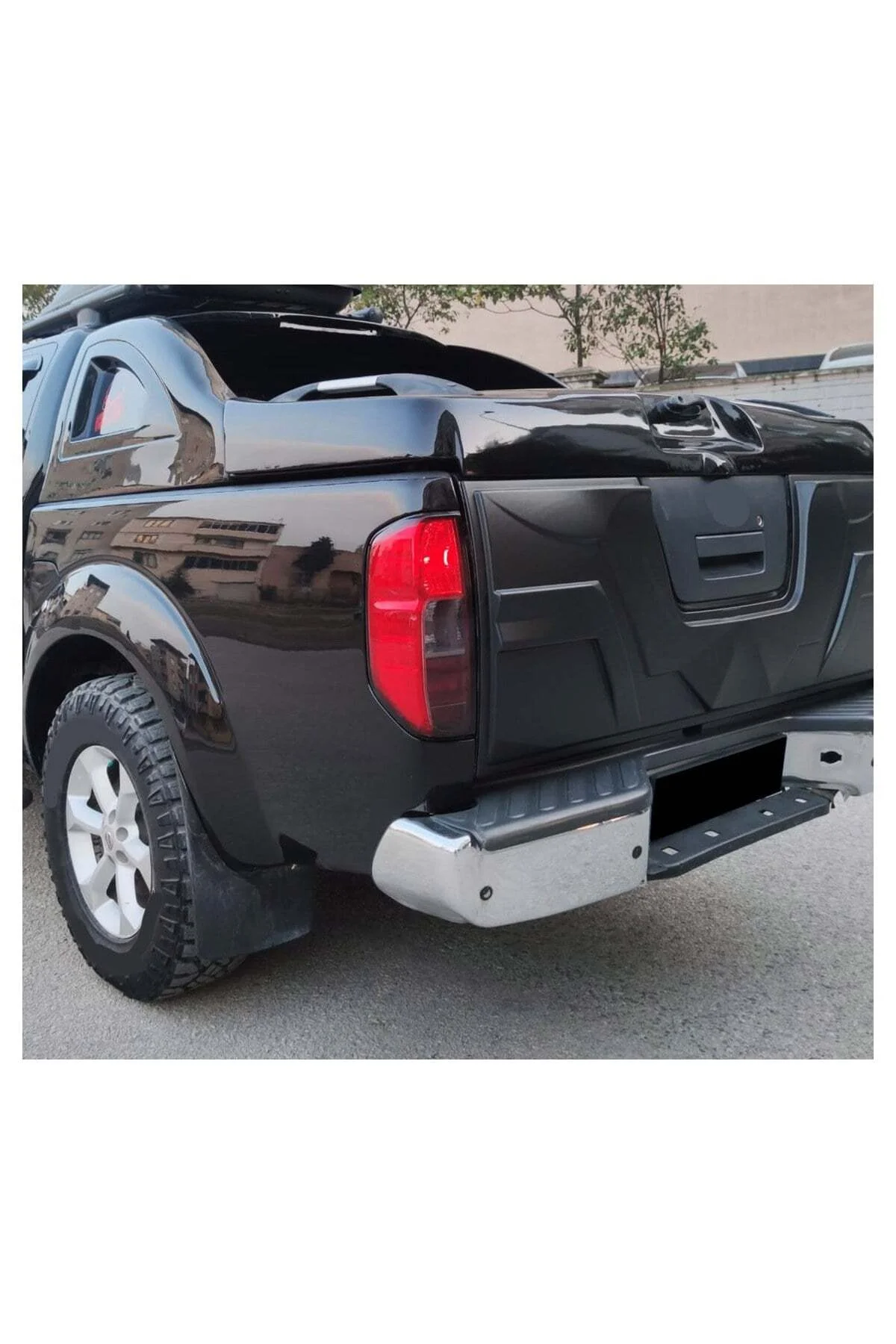 Nissan Navara 2006-2015 Uyumlu Arka Bagaj Kapağı Kaplaması 1 Parça ABS Mat Siyah - Görsel 3