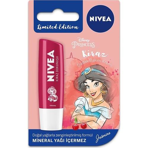 Nivea Dudak Bakım Kremi Disney Princess Kiraz 4,8g Nivea Dudak Bakım Kremi Disney Princess Kiraz 4,8g