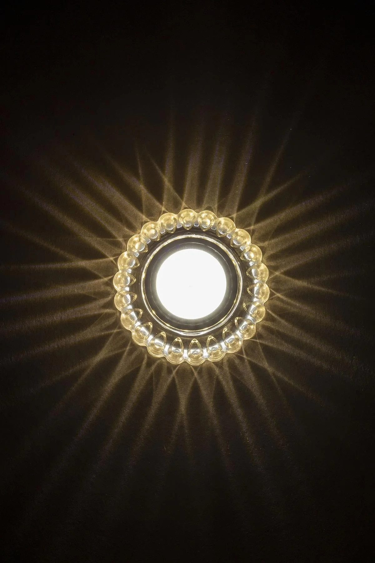 NOAS YL65 1667 Geras Led Çerçeveli 4000K Kristal Cam Spot Kasa - Priz ve Anahtar İçin Uyumlu Çerçeve