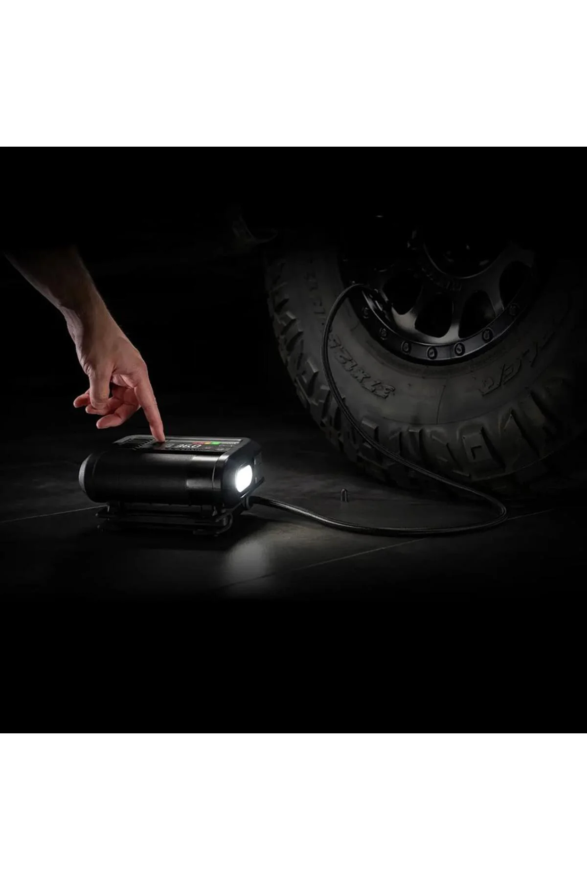 NOCO AX65 12V Lityum 2000Amp Akıllı Akü Takviye + Pompa + Powerbank + Led Lamba
