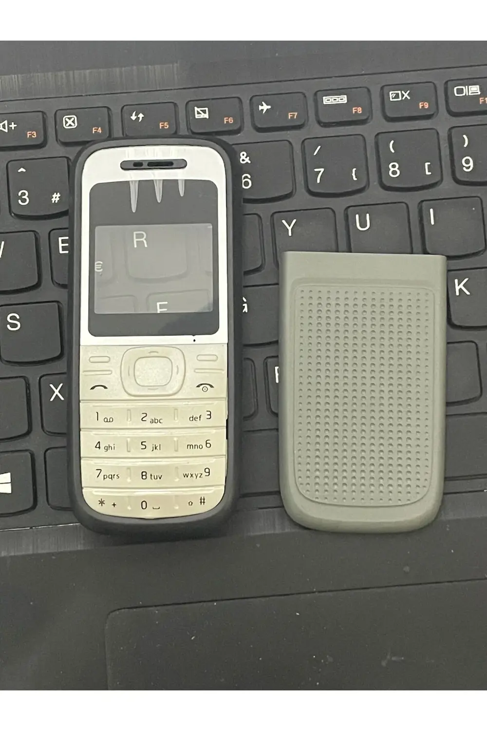 Nokia 1200 kapak