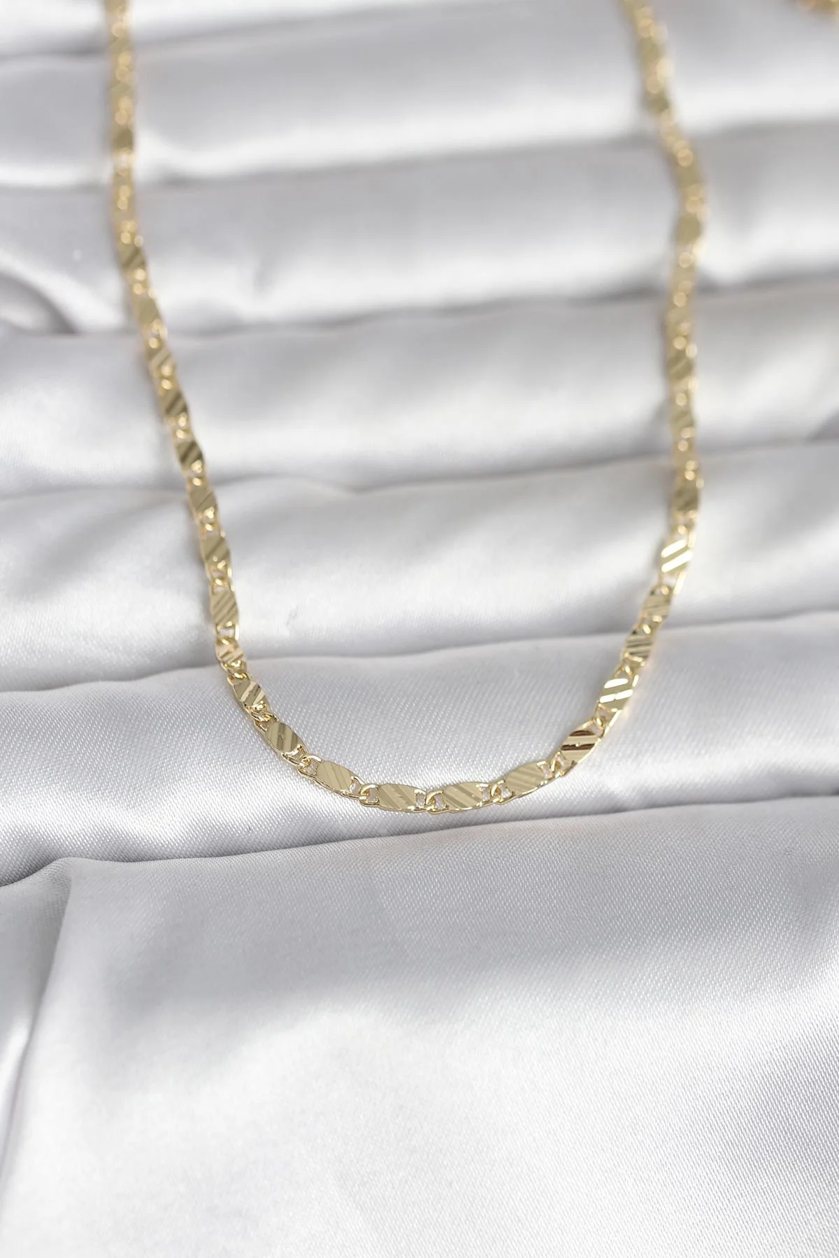 14K Gold Renk Çizgi Lazer Model 60 cm Kadın Kolyesi 5886 - Günlük & Spor Kolye