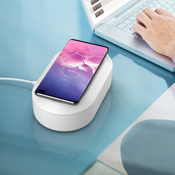 15W Kablosuz Şarjlı UV Sterilizatör Kutusu – 30 Dakikada %99,9 Hijyen