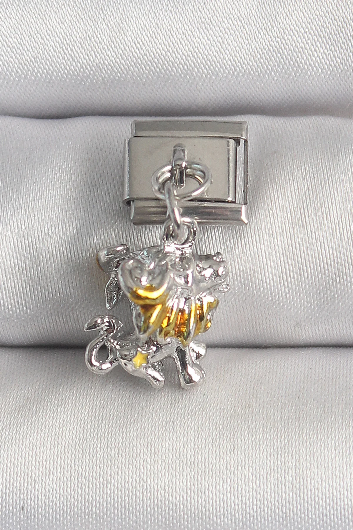 316L Çelik Gümüş Renk Sallantı Aslan Model Charm - Paslanmaz ve Kaliteli