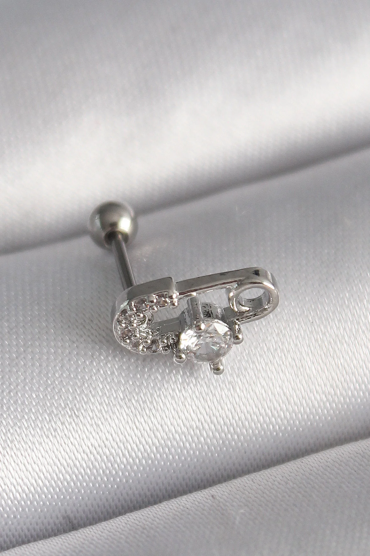 316L Çelik Gümüş Zirkon Tragus Piercing İğnesi - Paslanmaz 6mm 1.2mm
