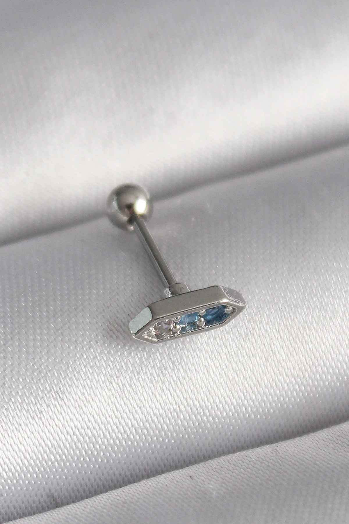Northcity 316L Çelik Gümüş Renk Mavi Zirkon Taşlı Tragus Piercing