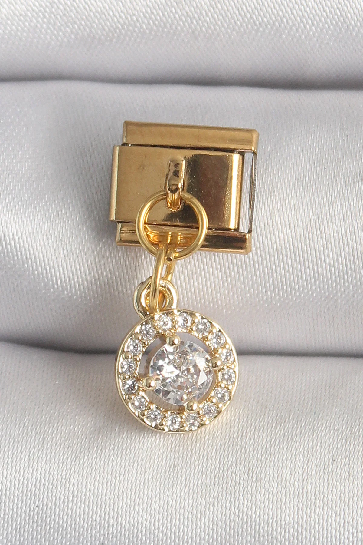 316L Paslanmaz Çelik Gold Zirkon Taşlı Sallantı Daire Charm - Kalıcı Şıklık Fiyatı, Yorumları ve Özellikleri